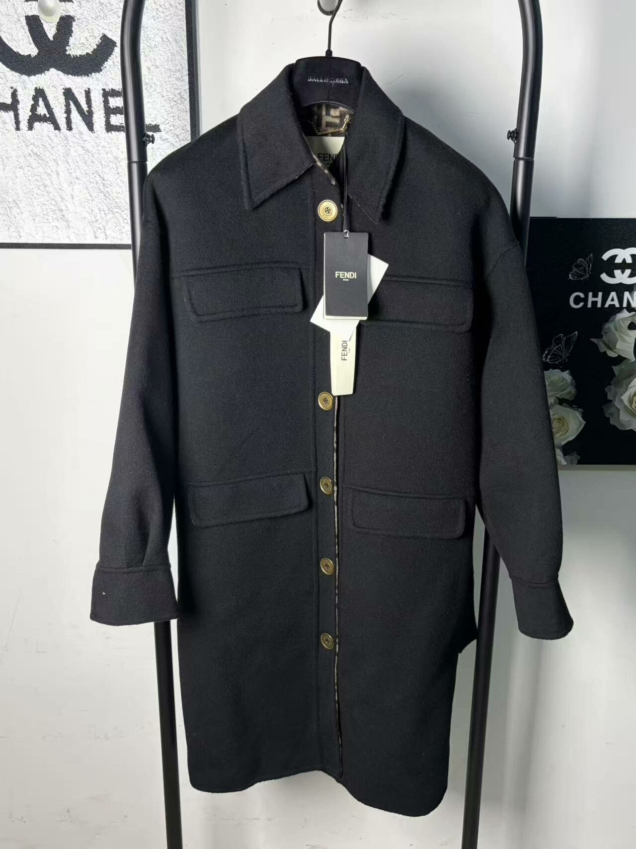 Fendi Fendi Wool White Heavy Coat xl Men Size US XL / EU 56 / 4 - 1 Thumbnail