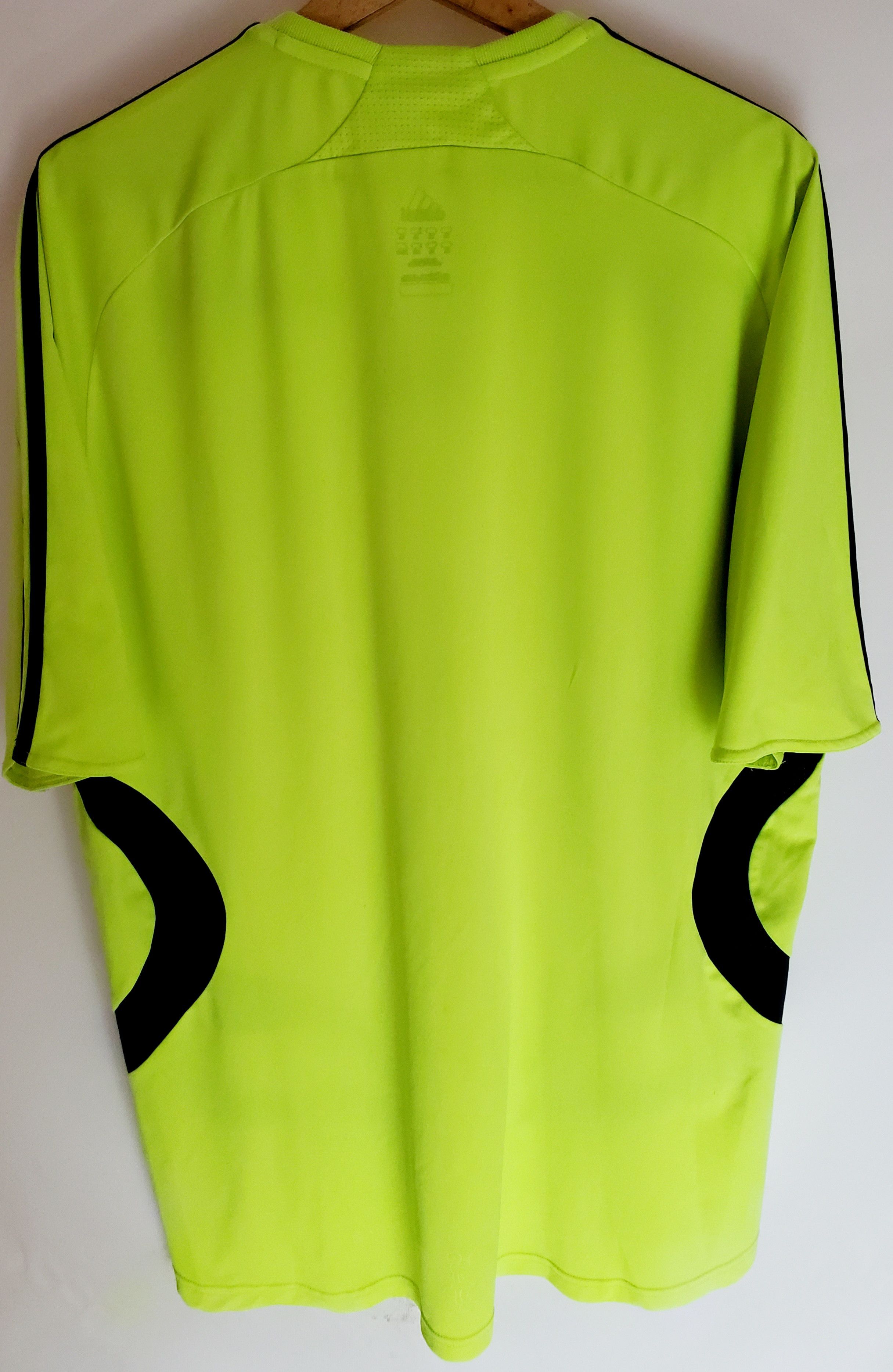 Adidas CHELSEA 2007 2008 AWAY SHIRT ADIDAS Perfect condition XL Size US XL / EU 56 / 4 - 6 Thumbnail