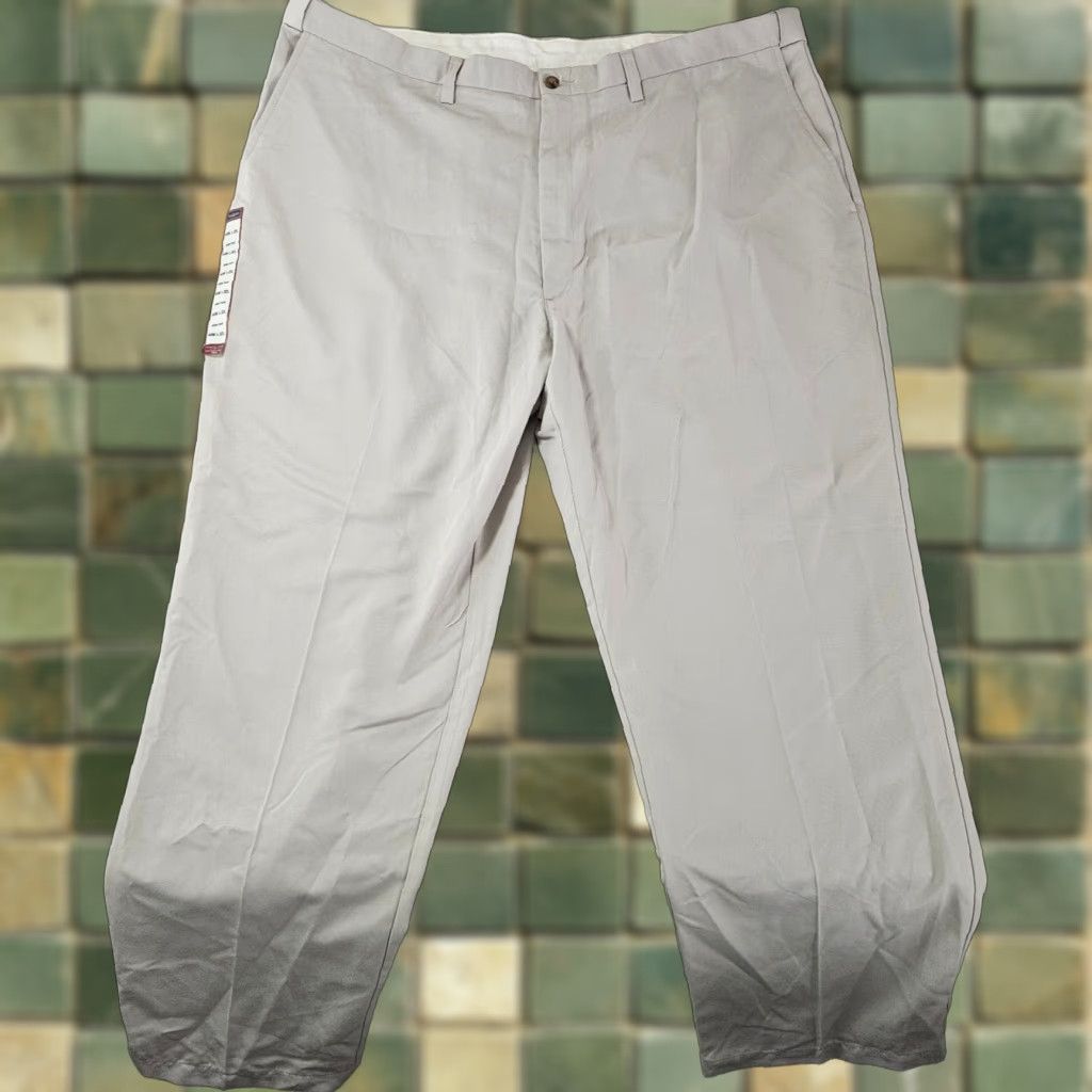 Haggar Haggar Dress Pants Mens 44x30 Classic Fit Flat Front Comfort Cotton Beige Polyester Size US 44 / EU 60 - 1 Thumbnail