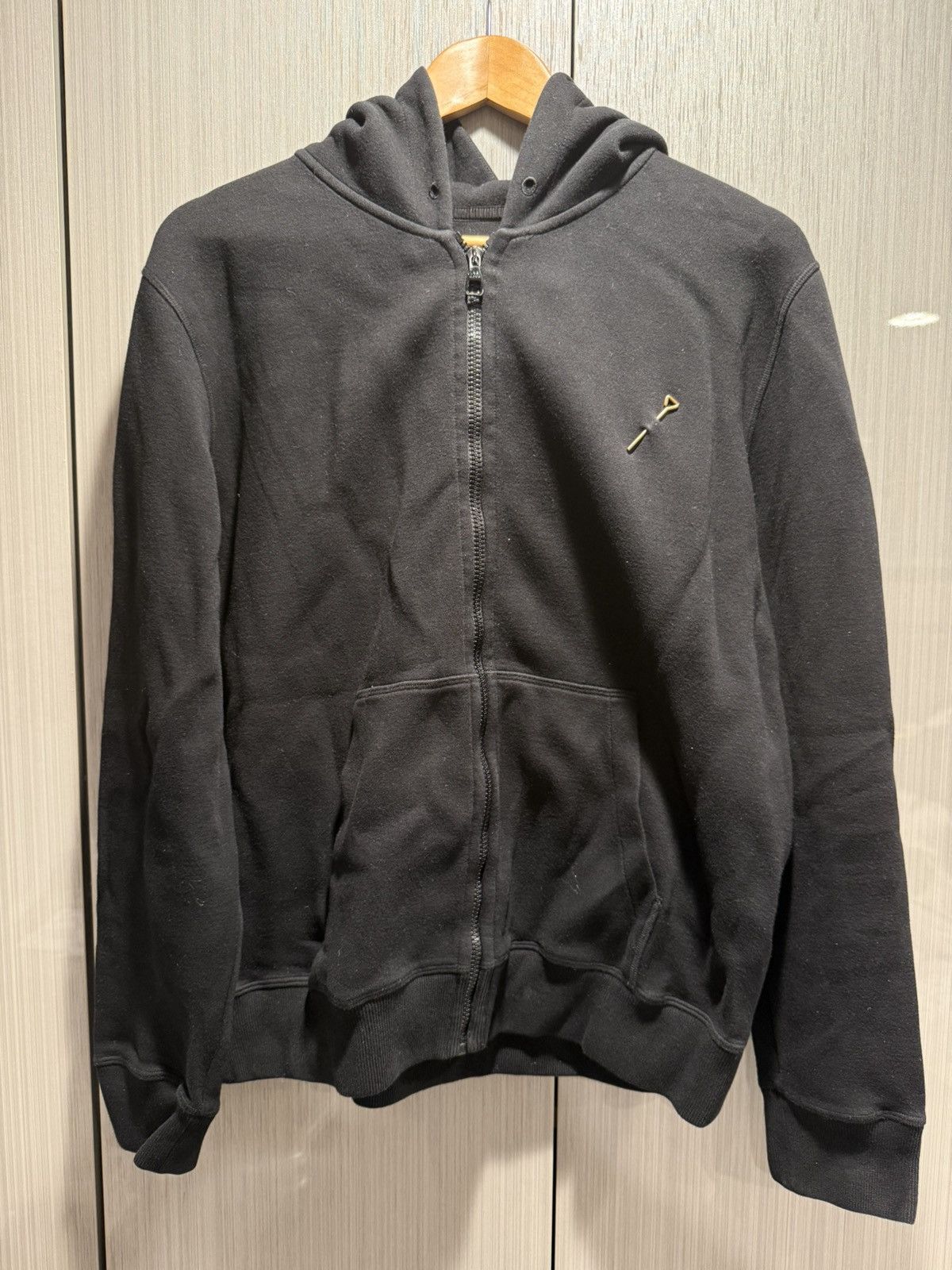 Louis Vuitton Louis Vuitton Staples Edition Black Pin Hoodie Size US XL / EU 56 / 4 - 1 Thumbnail