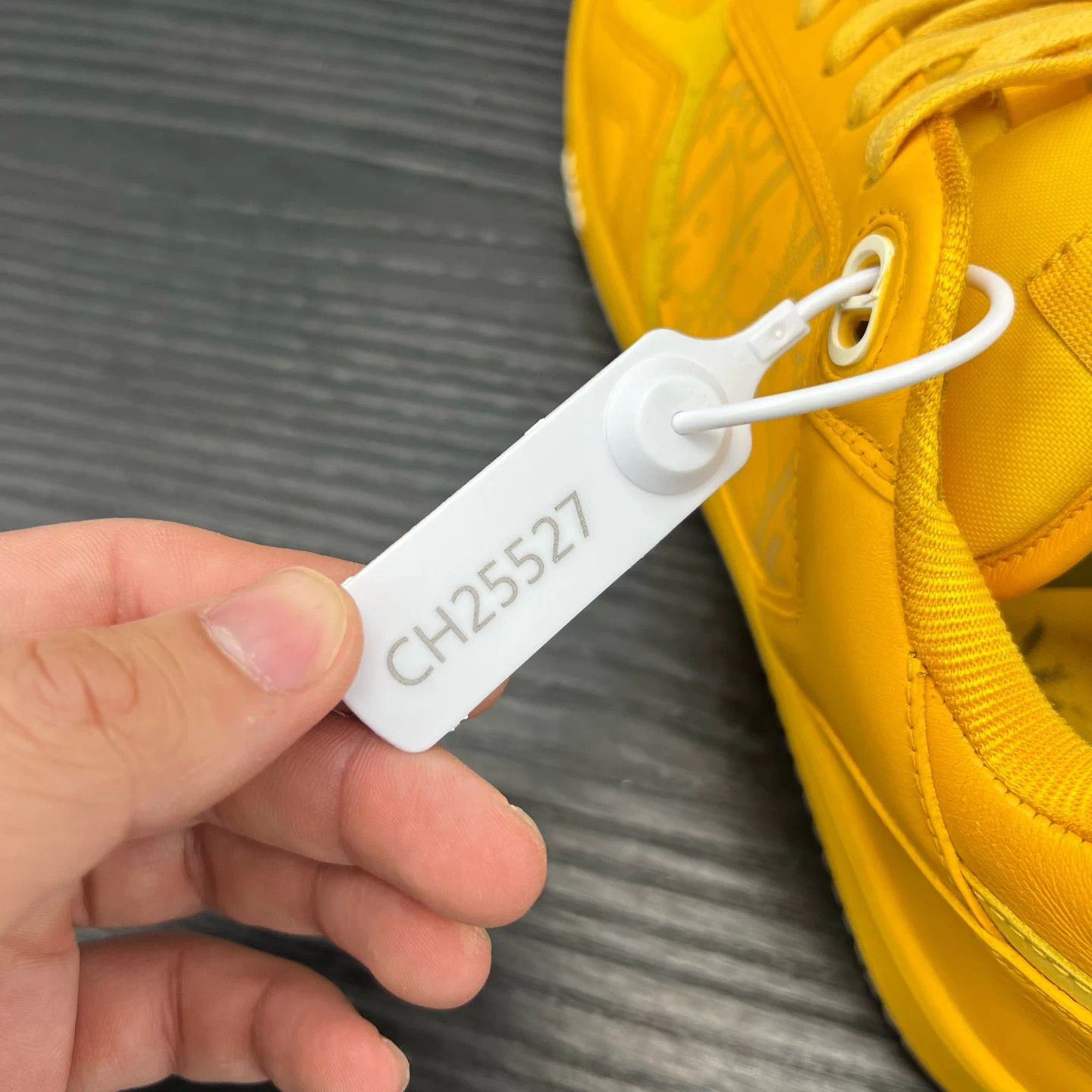 Dior Dior B27 Yellow 44 Size US 11 / EU 44 - 9 Thumbnail