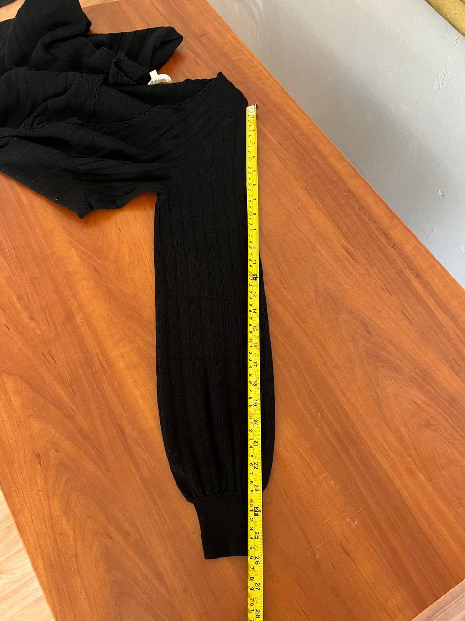 Sezane SEZANE PARIS RARE BLACK VISCOSE SOLID EVENING MID DRESS SZ L Size L / US 10 / IT 46 - 14 Thumbnail