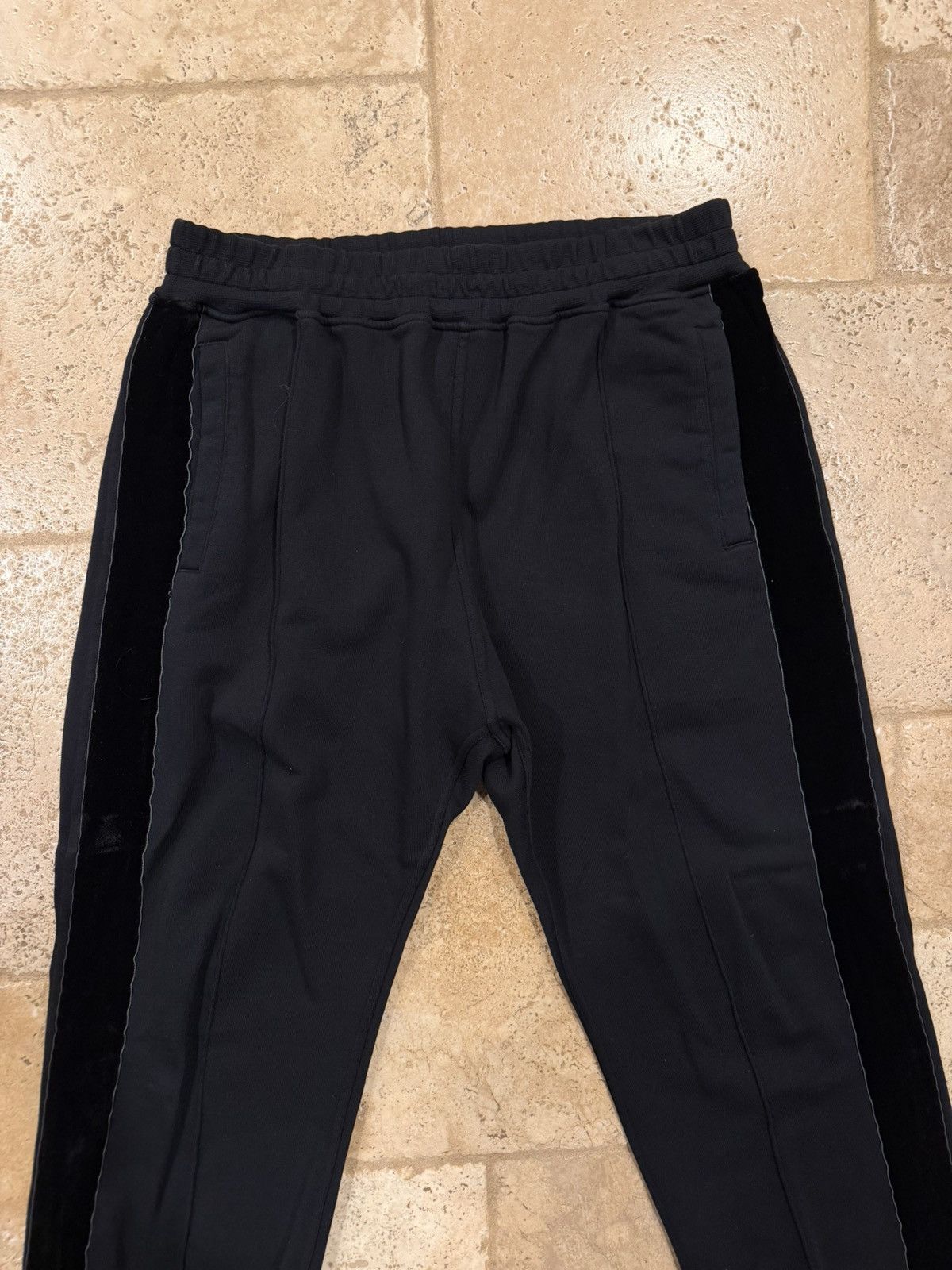 Haider Ackermann Haider Ackermann AW15 Perth Velvet Stripe Tux Sweatpants Size US 34 / EU 50 - 4 Thumbnail