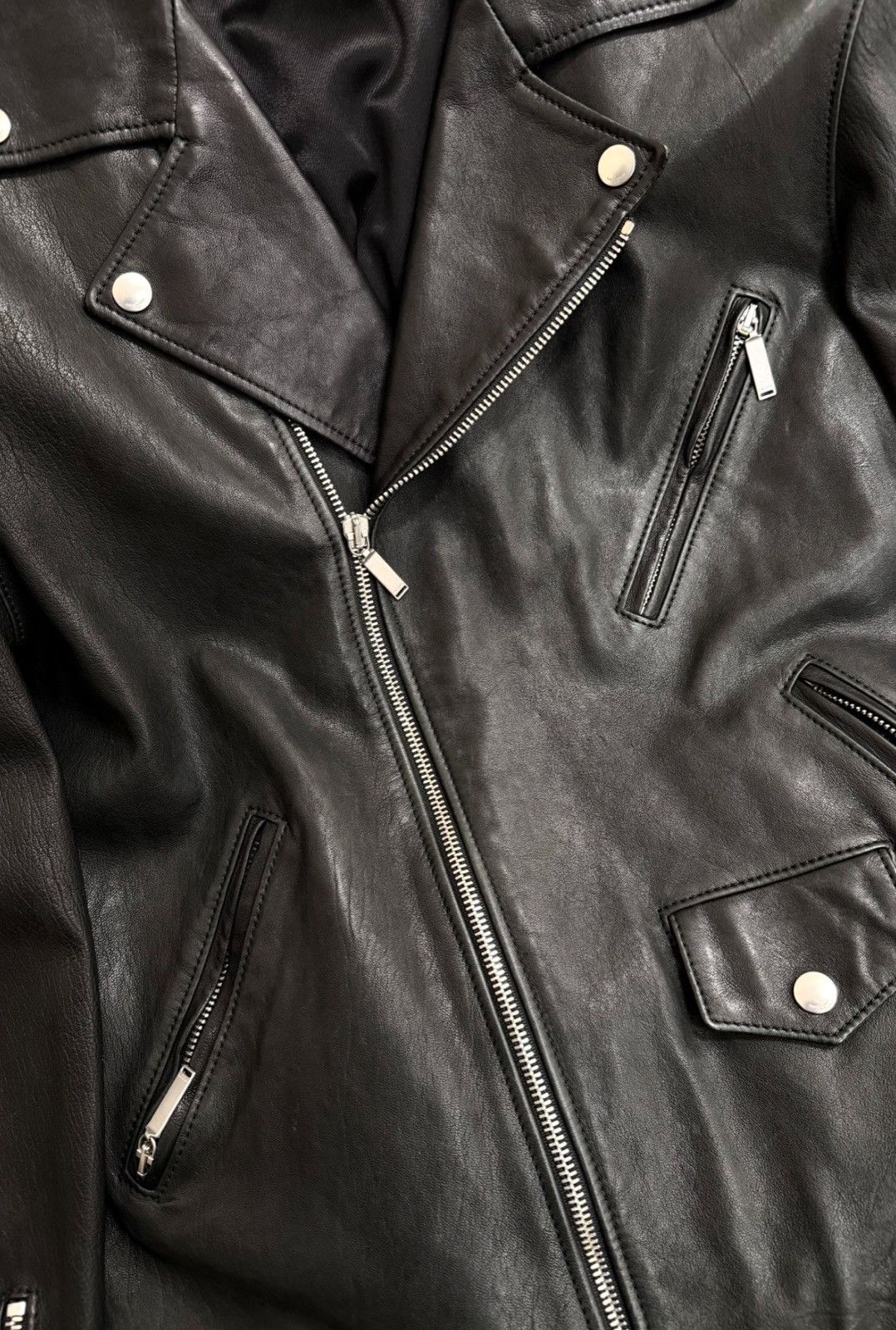 Saint Laurent Paris Saint Laurent 17FW Asymmetric Zip Lambskin Leather Jacket Size XS / US 0-2 / IT 36-38 - 4 Thumbnail