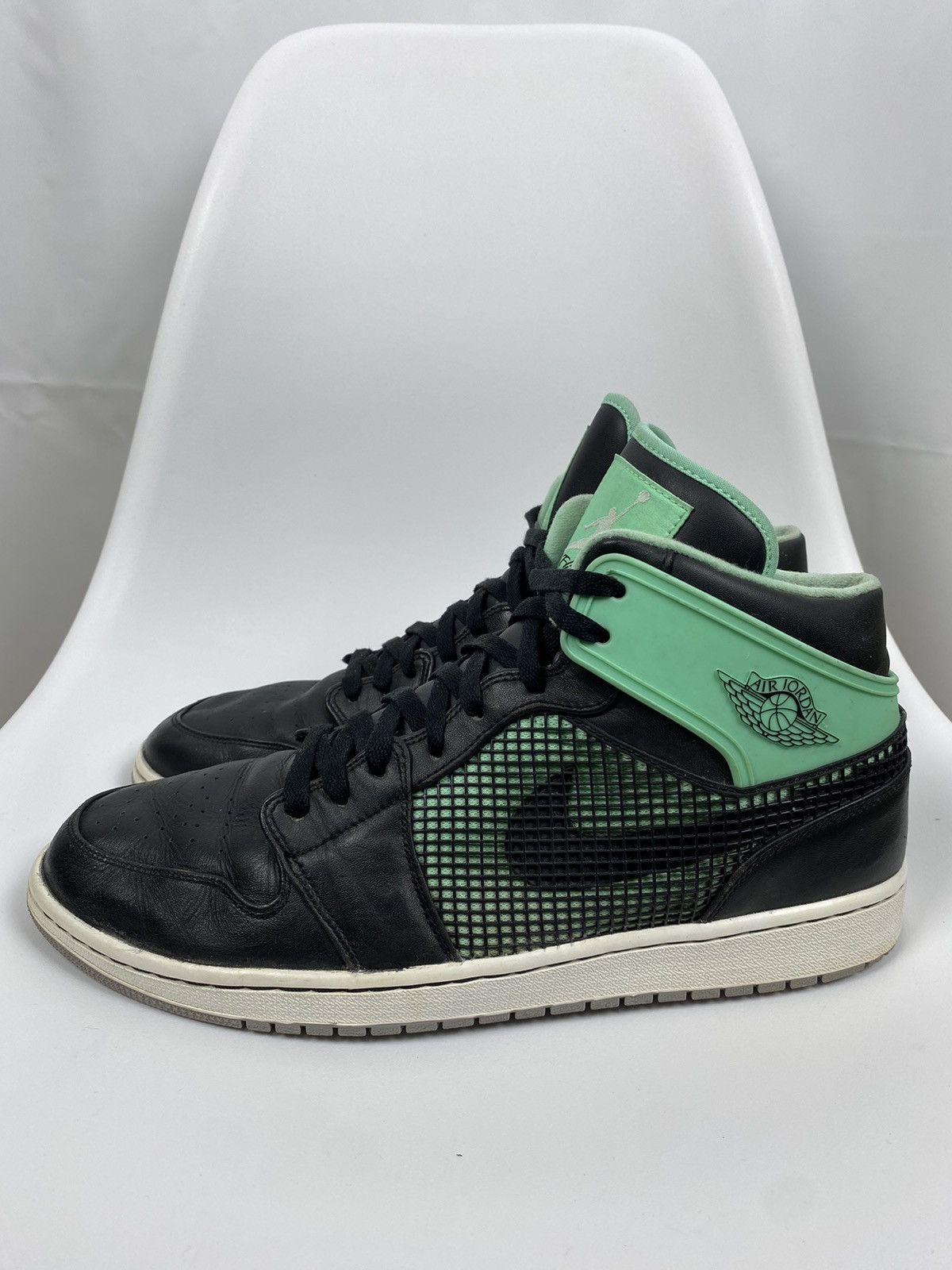 Jordan Brand Nike Air Jordan 1 Retro 89 Green Glow Black size US13 Size US 13 / EU 46 - 4 Thumbnail