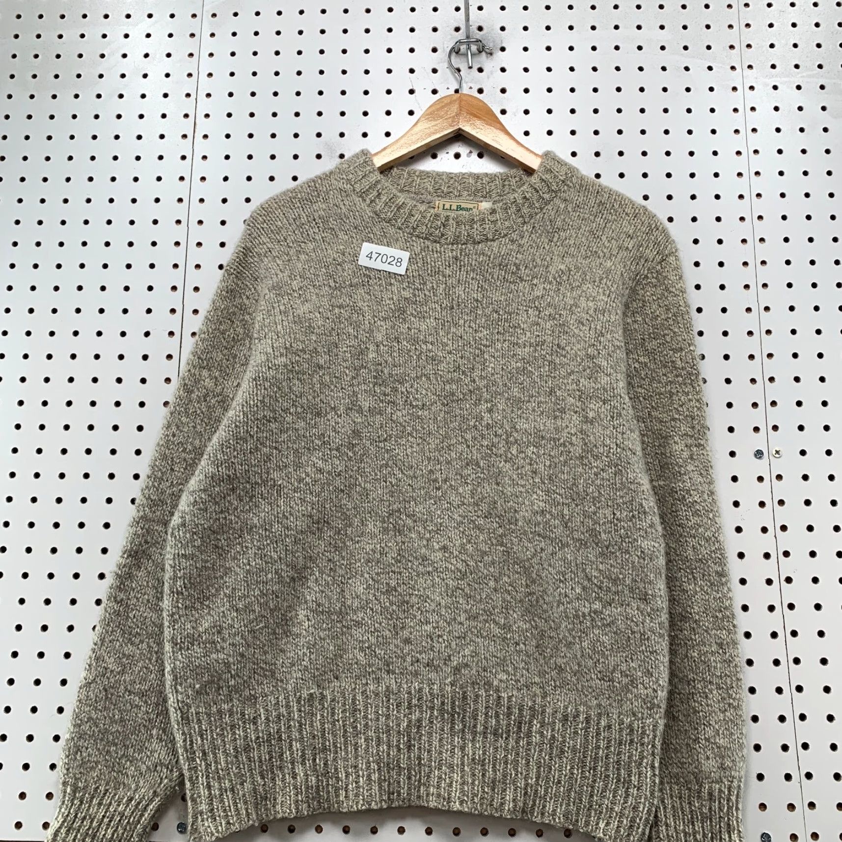 Vintage VINTAGE L.L. Bean Sweater Mens M Beige Wool Knit Crewneck Pullover Christmas Casual Winter 90s Mens Size US M / EU 48-50 / 2 - 4 Thumbnail