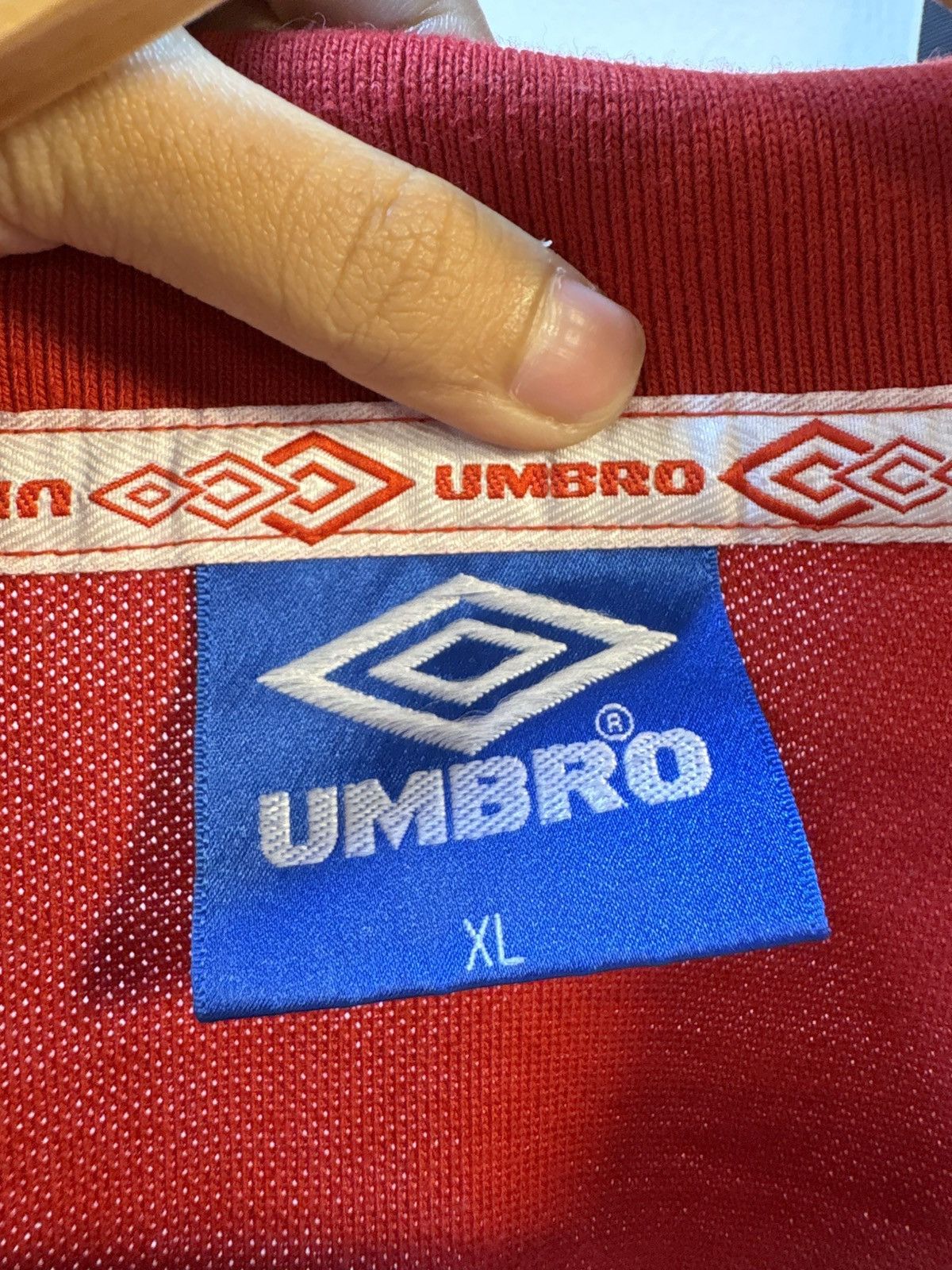 Umbro Vintage 90s Manchester United Polo Shirt Size US XL / EU 56 / 4 - 5 Thumbnail