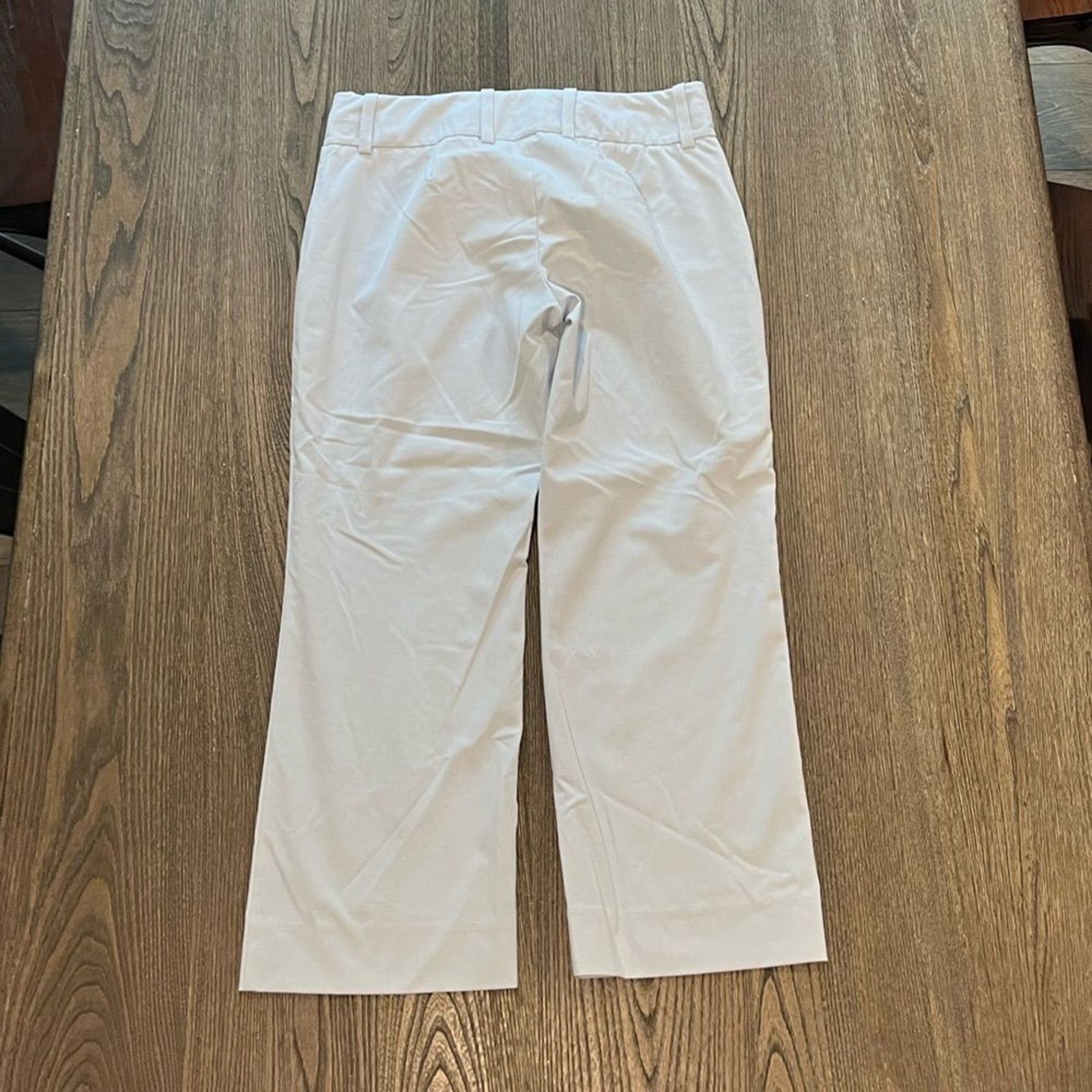 Loft Loft Light Baby Blue Capri Straight Leg Pants Size 4 Size 27" / US 4 / IT 40 - 8 Thumbnail