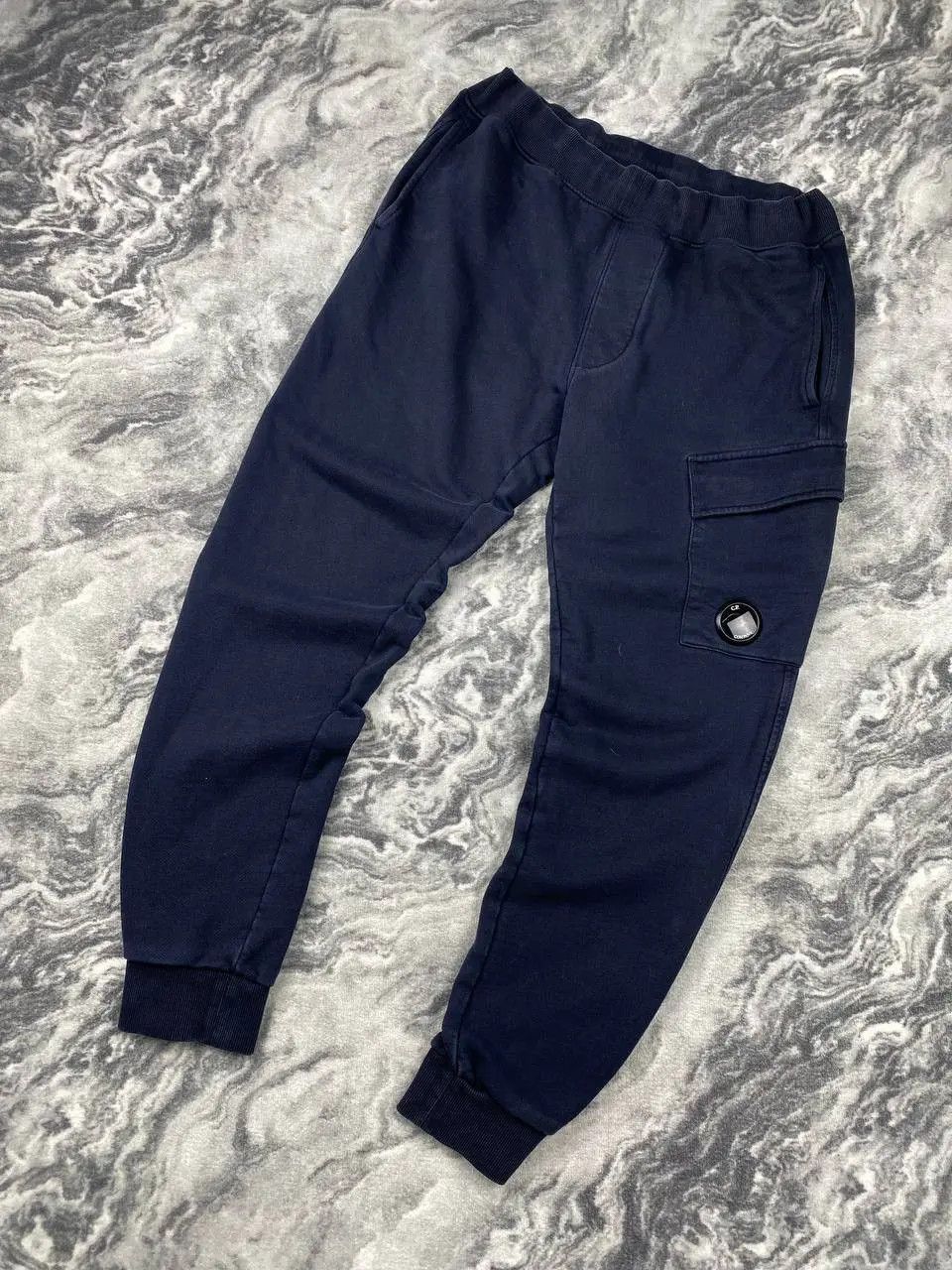 C.P. Company CP Company Sweatpants Cargo Pant Diagonal Raised Fleece Size US 28 / EU 44 - 1 Thumbnail