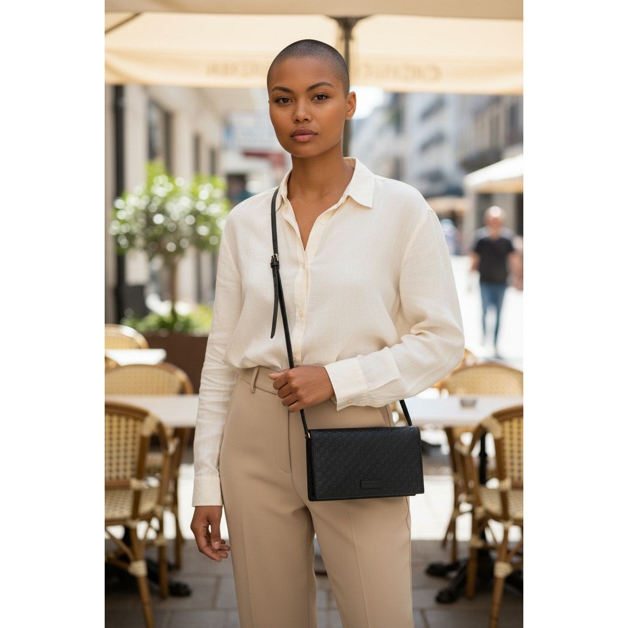 Gucci Gucci Microguccissima Crossbody Wallet on Strap Black Size ONE SIZE - 2 Thumbnail