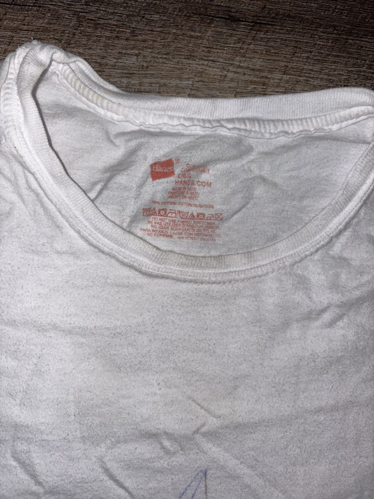 Other Drawn - “Earth” Graffiti T shirt - Size L Size US L / EU 52-54 / 3 - 3 Thumbnail