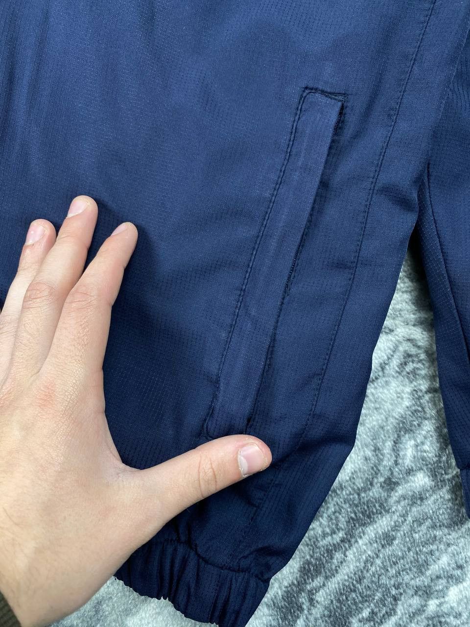 Dolce & Gabbana Vintage Dolce Gabbana Windbreaker Light Jacket Men Size L Size US L / EU 52-54 / 3 - 4 Thumbnail
