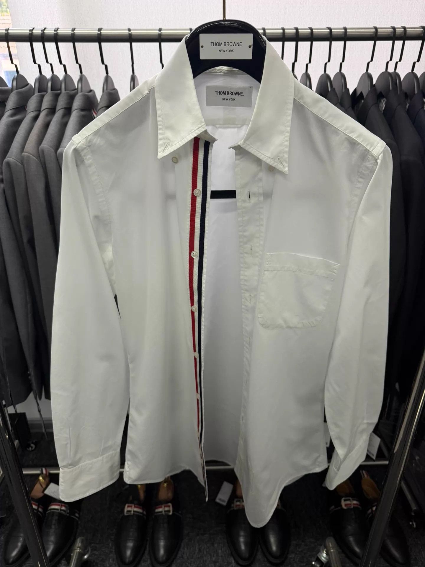 Thom Browne Thom Browne Colorblock Placket Poplin Shirt Size 1 9/10 Size US S / EU 44-46 / 1 - 1 Thumbnail