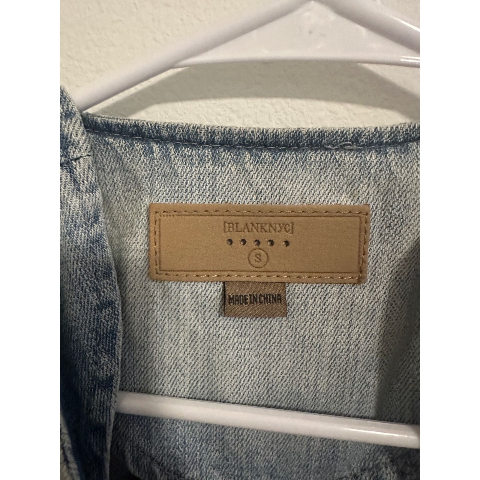 BLANKNYC BLANK NYC Blue Long Sleeve Zip Pocket Denim Zip Up Jacket Size S / US 4 / IT 40 - 14 Thumbnail