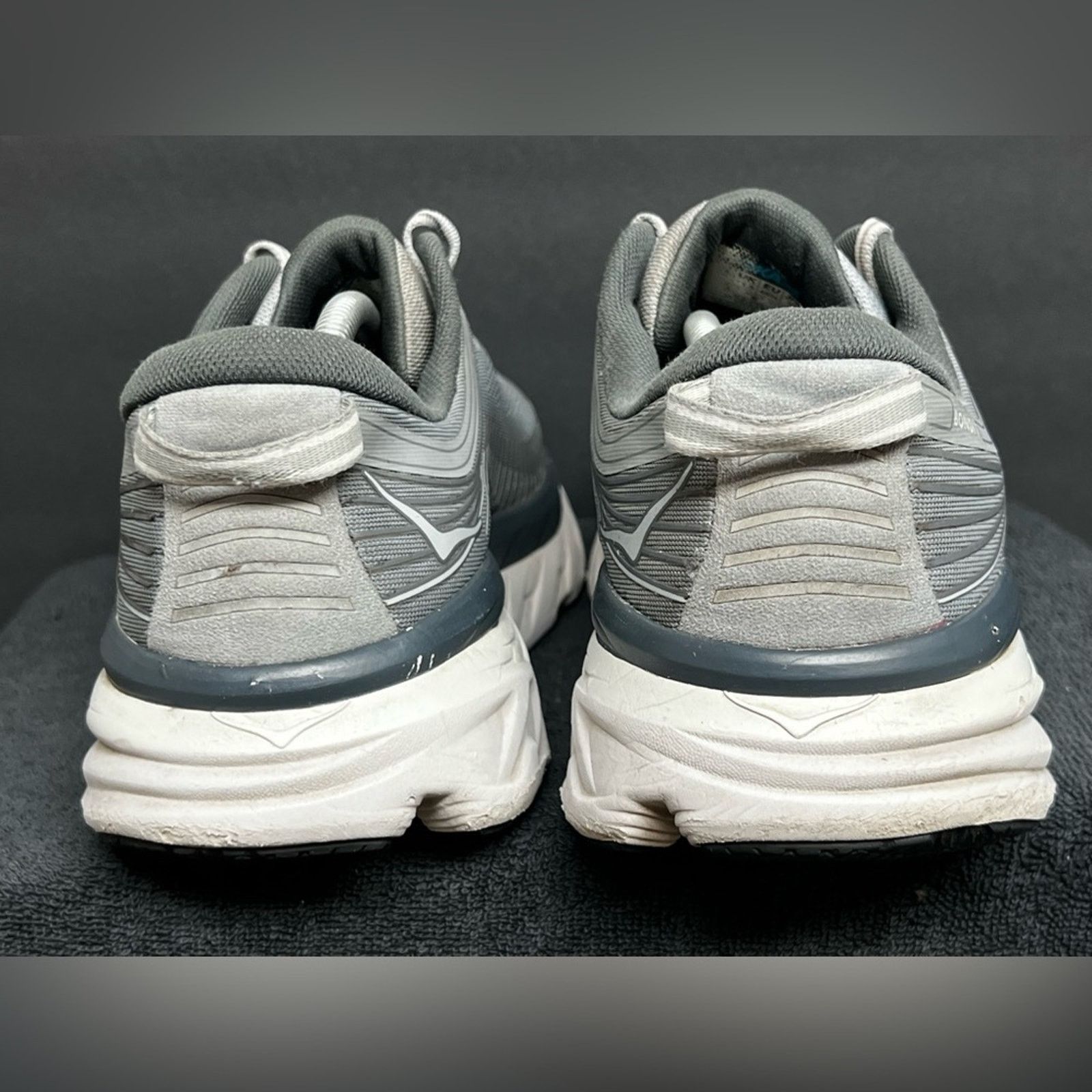 Hoka Hoka One One Bondi 7 Wild Dove Dark Gray Shoes Men’s SZ 12 Size US 12 / EU 45 - 6 Thumbnail