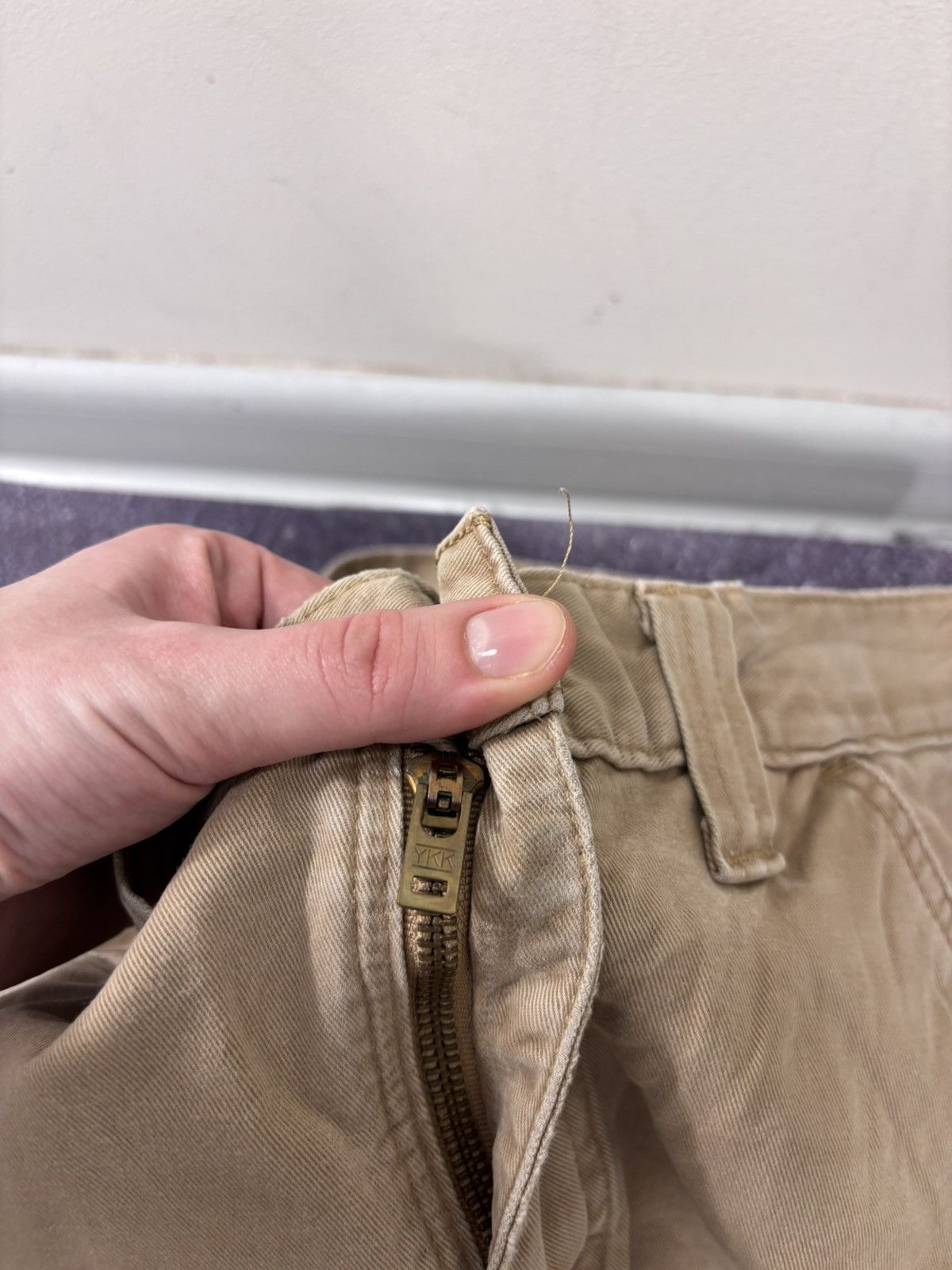 Carhartt Vintage Carhartt Relaxed Fit Distressed Utility Work Pants Size US 31 - 17 Thumbnail