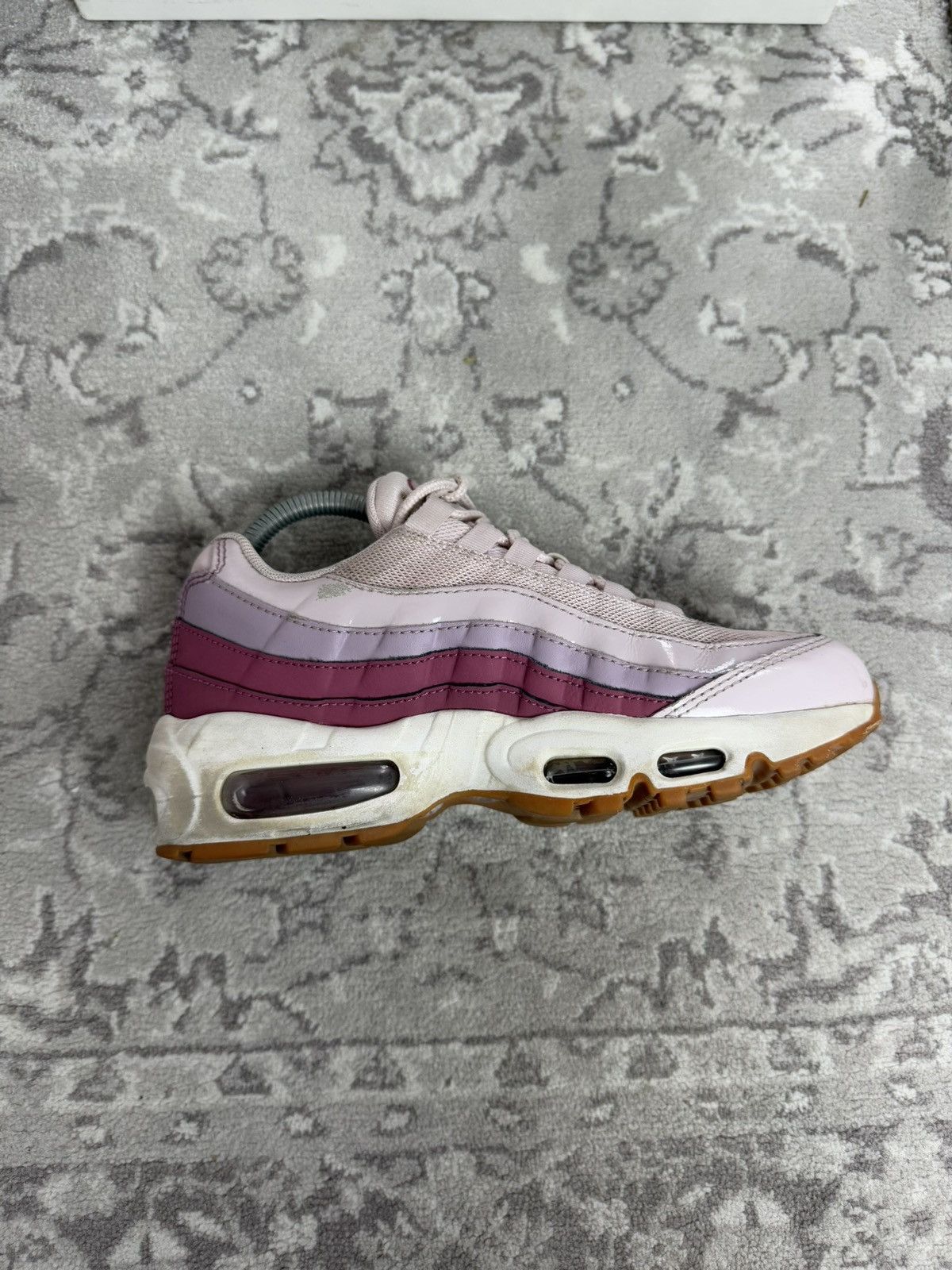 Nike × Vintage Nike Air max 95 barely rose hot punch pink US 6.5 gorpcore Size US 6.5 / IT 36.5 - 5 Thumbnail