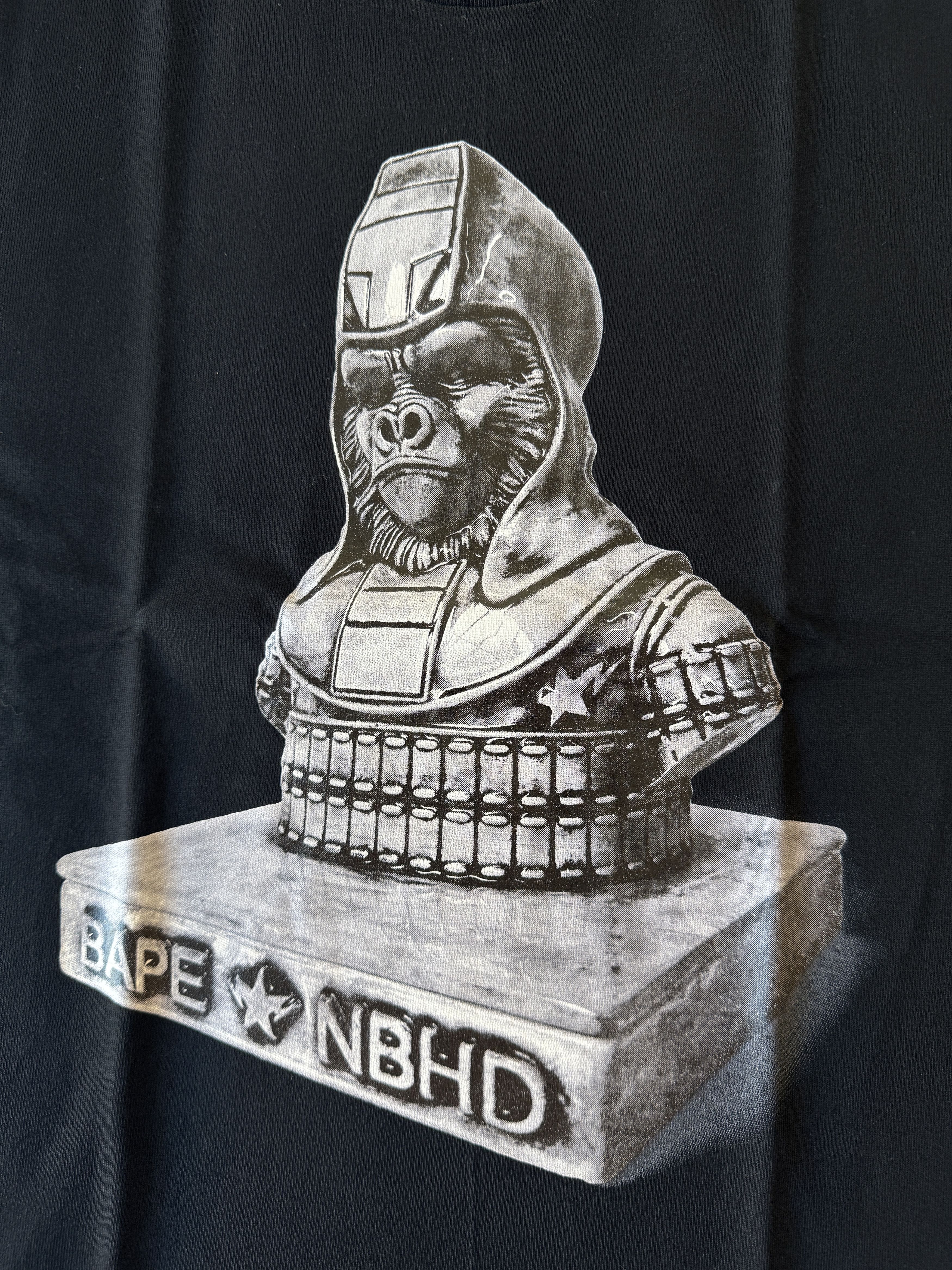 Bape × Neighborhood BAPE GALLERY X NEIGHBORHOOD TEE Size US M / EU 48-50 / 2 - 3 Thumbnail