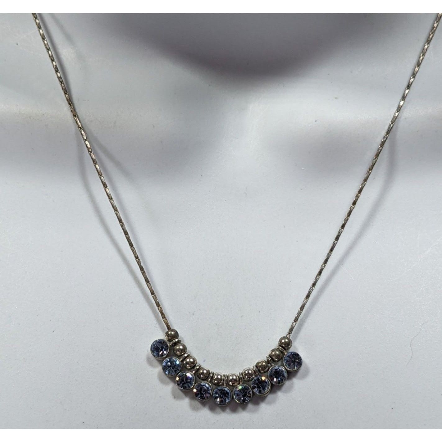 Other Simple Elegant Blue Gemmed Silver Tone Necklace Size ONE SIZE - 4 Thumbnail