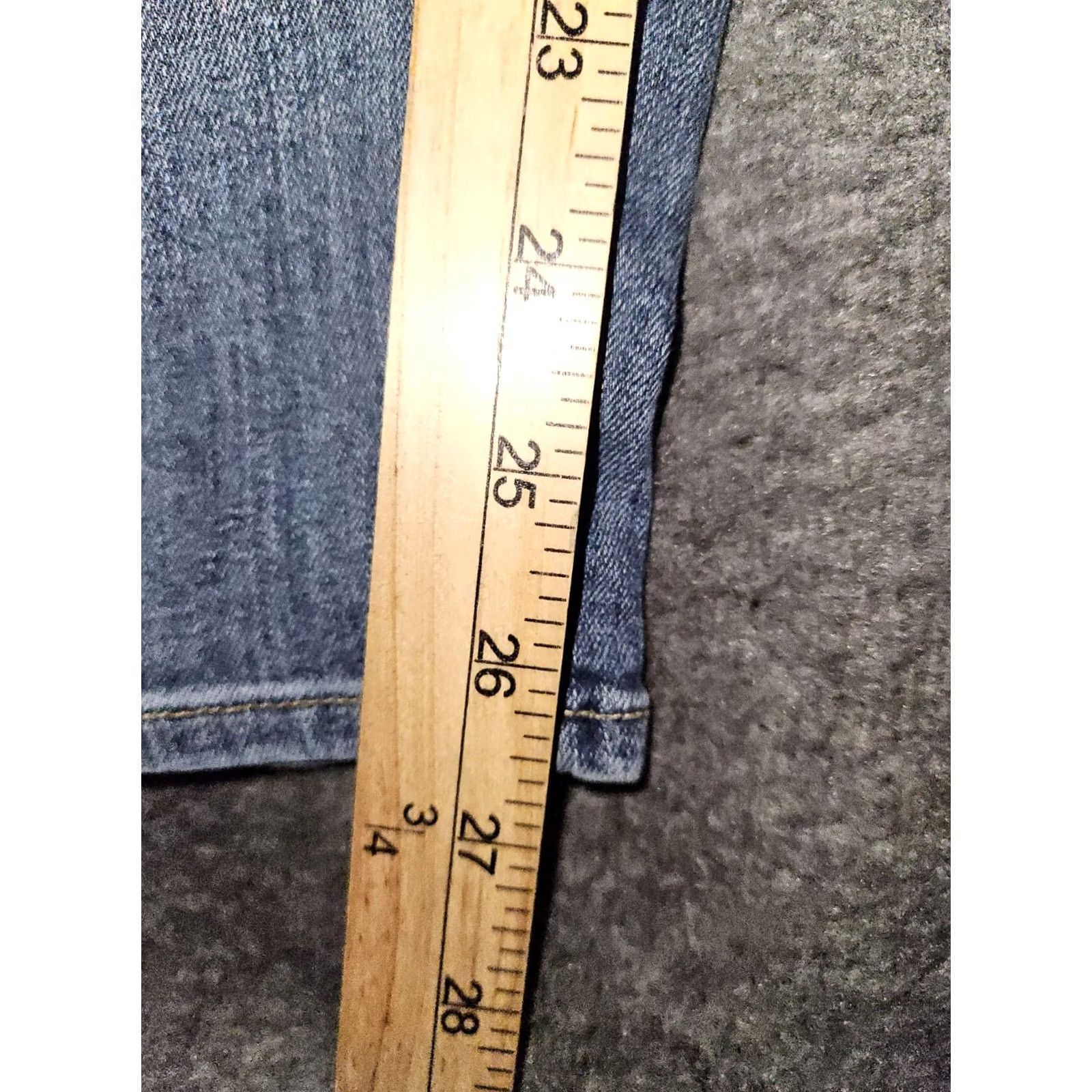 Eddie Bauer VINTAGE Eddie Bauer Slightly Curvy Skinny Jeans Women 16 Blue Ankle Zip Mid Rise City Nature eko? Size 38" / US 16 / IT 52 - 6 Thumbnail
