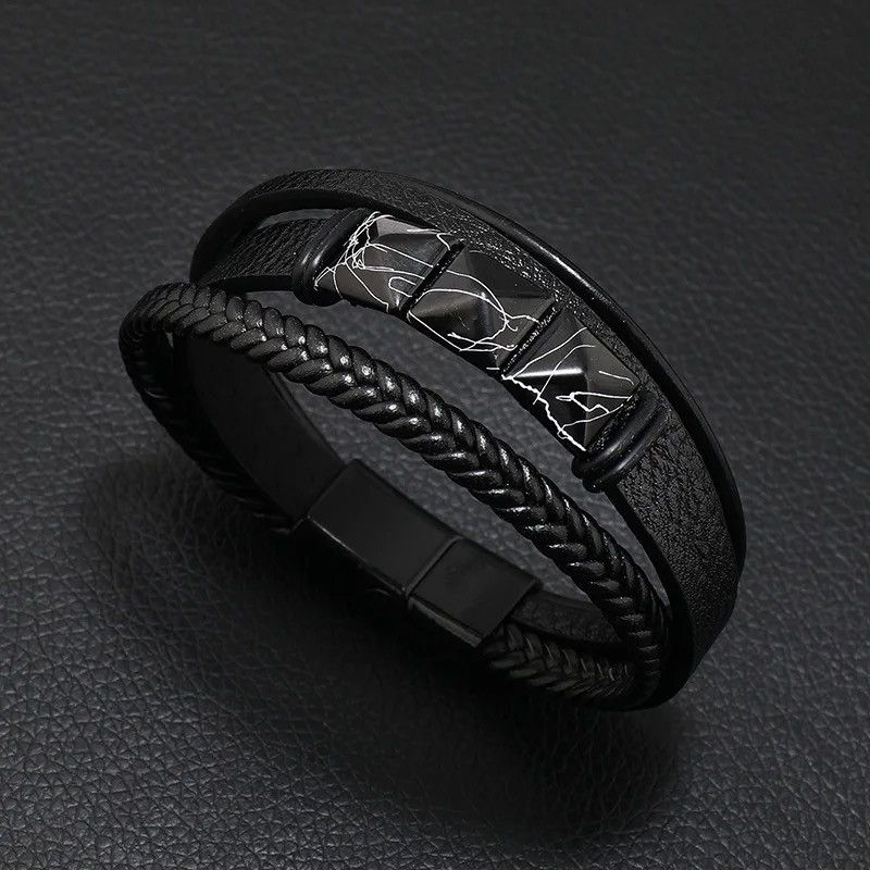 Other Crack Pyramids Black Bracelet Size ONE SIZE - 1 Thumbnail