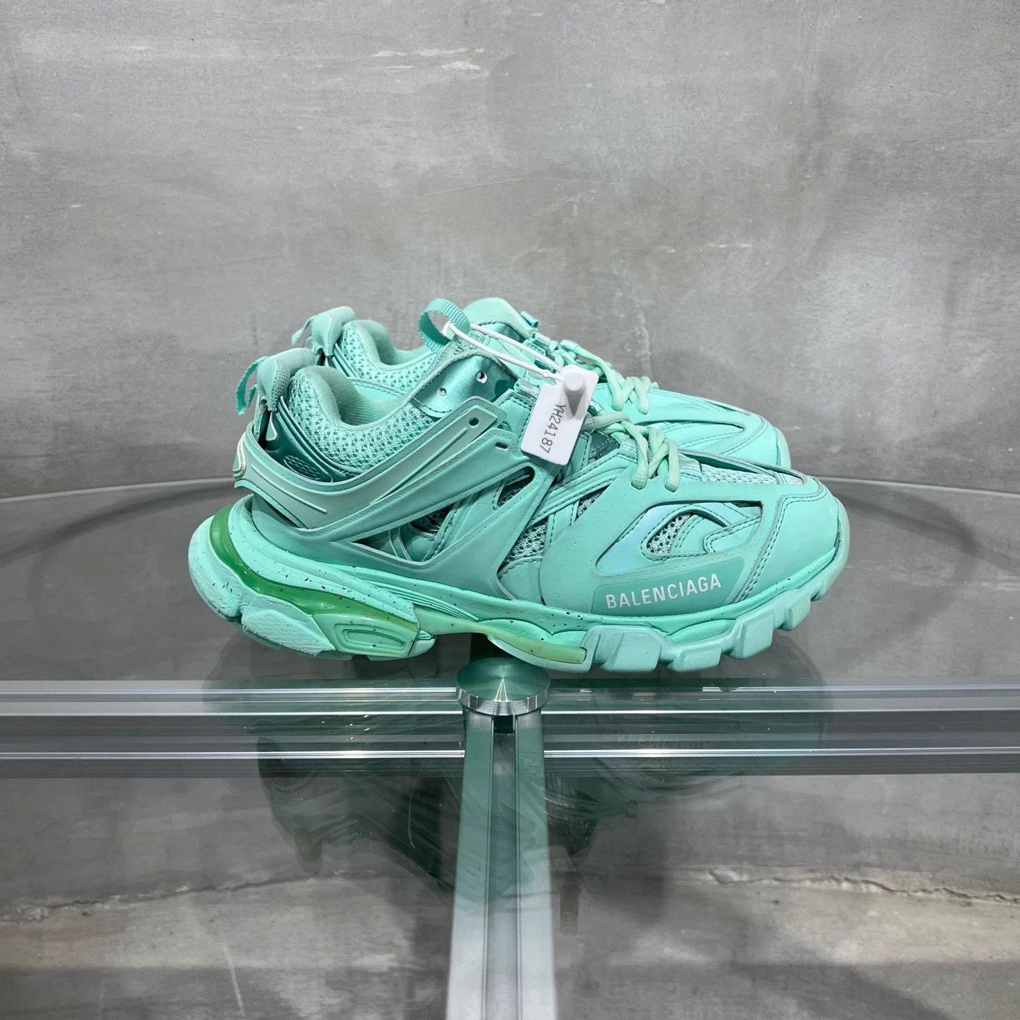 Balenciaga Balenciaga Track Mint Green EU38 Sneakers Size US 8 / IT 38 - 4 Thumbnail