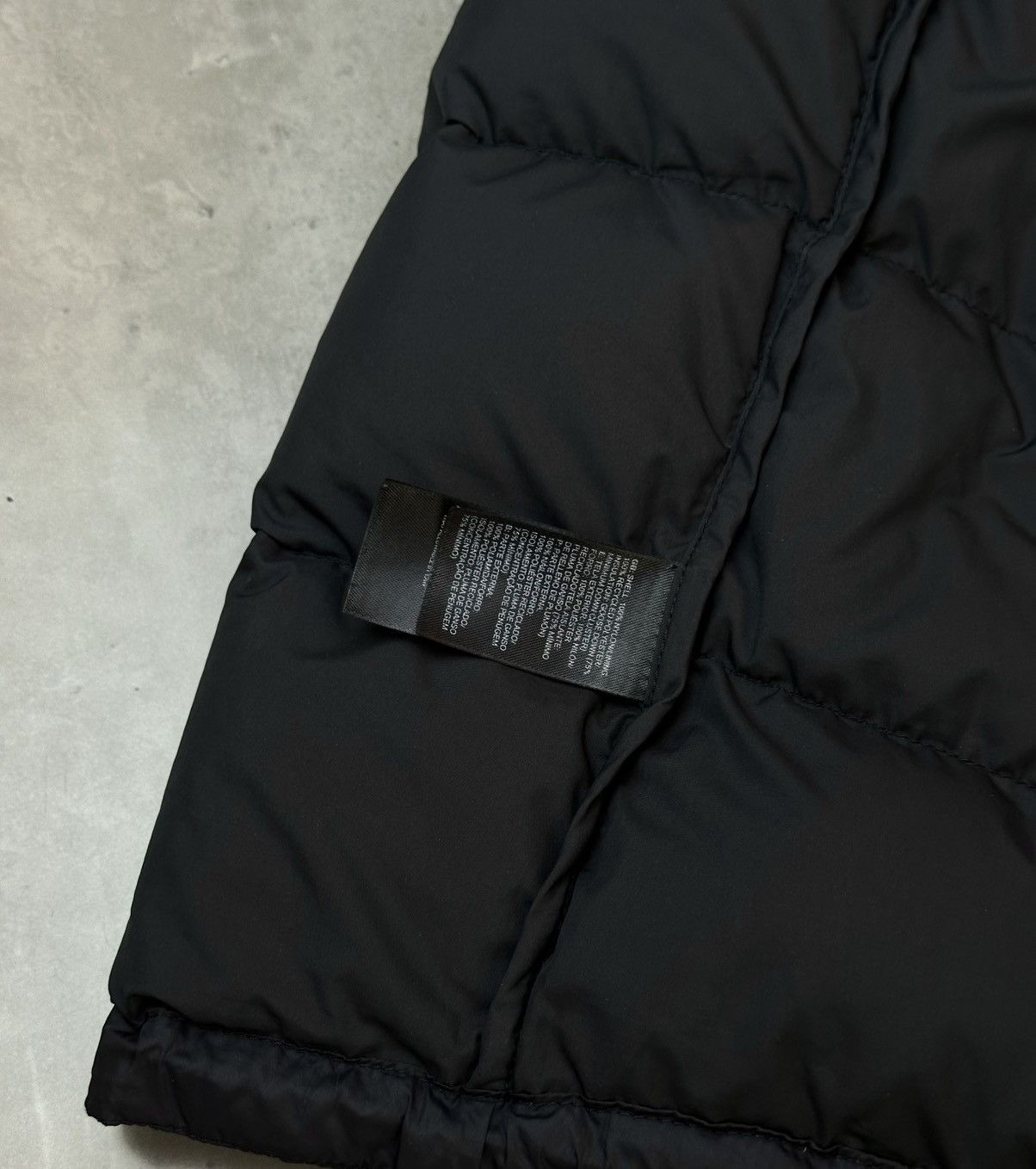 The North Face The North Face 700 Vest Black Men’s size M Size US M / EU 48-50 / 2 - 7 Thumbnail