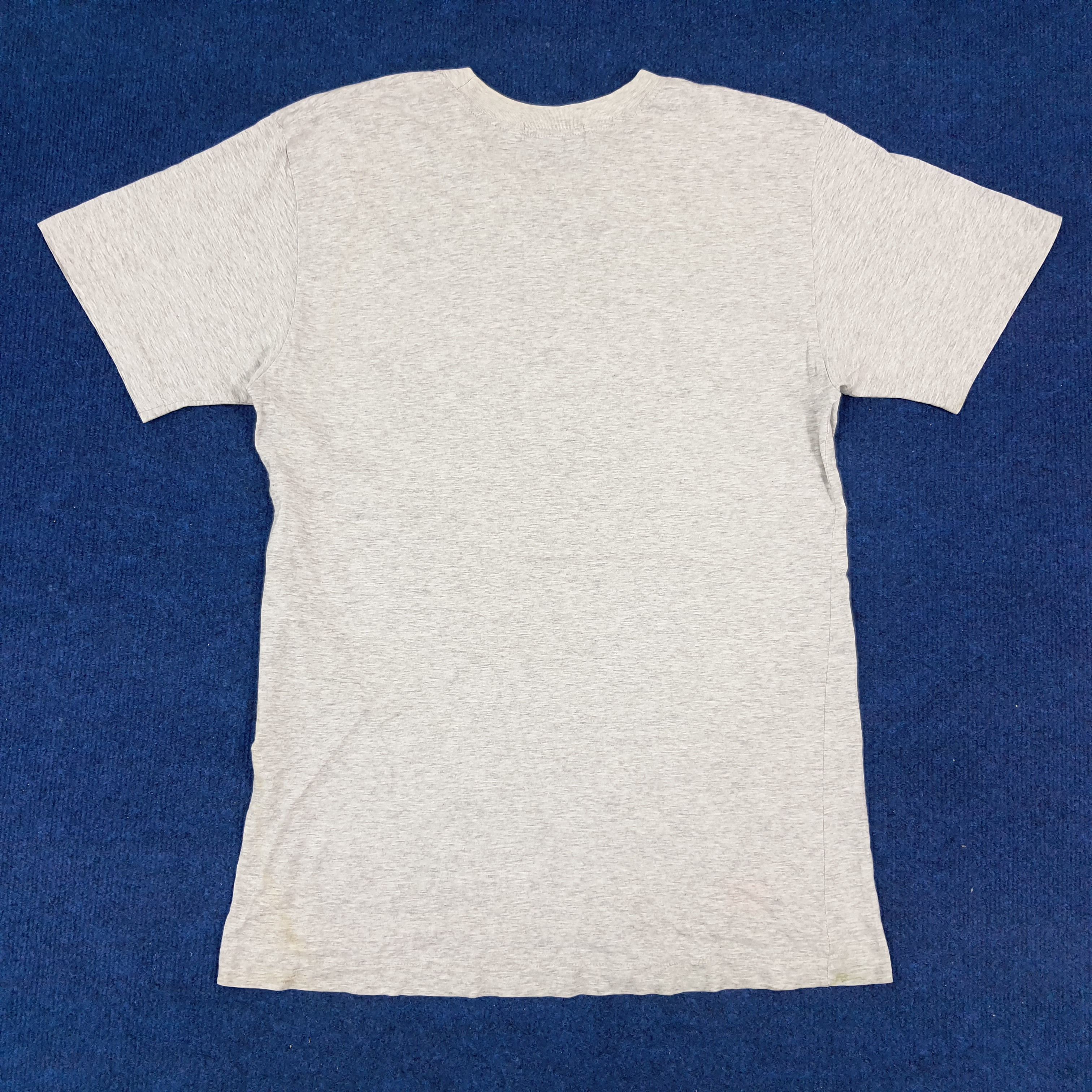 Vintage × Yves Saint Laurent Vintage Yves Saint Laurent YSL Logo Designer Tshirt Size US M / EU 48-50 / 2 - 3 Thumbnail