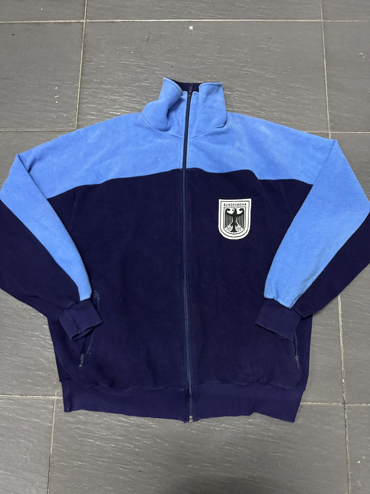 Vintage Vintage BUNDESWEHR German Military Tracktop Size US XL / EU 56 / 4 - 1 Thumbnail