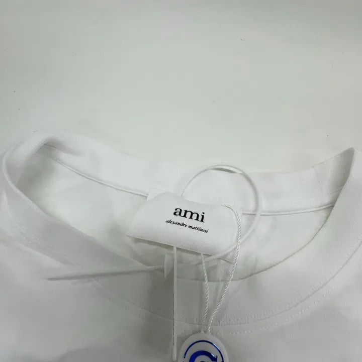 AMI AMI Love Logo Embroidered Short Sleeve T-shirt -2507 Size US S / EU 44-46 / 1 - 5 Thumbnail