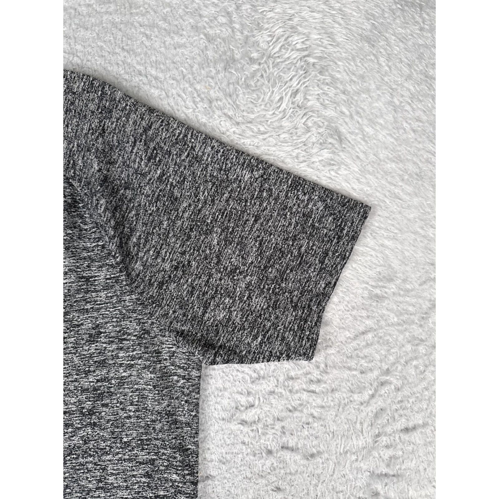 Under Armour Under Armour Shirt Mens Small Gray UA Tech Tee Short Sleeve Athletic Training Size US S / EU 44-46 / 1 - 2 Thumbnail