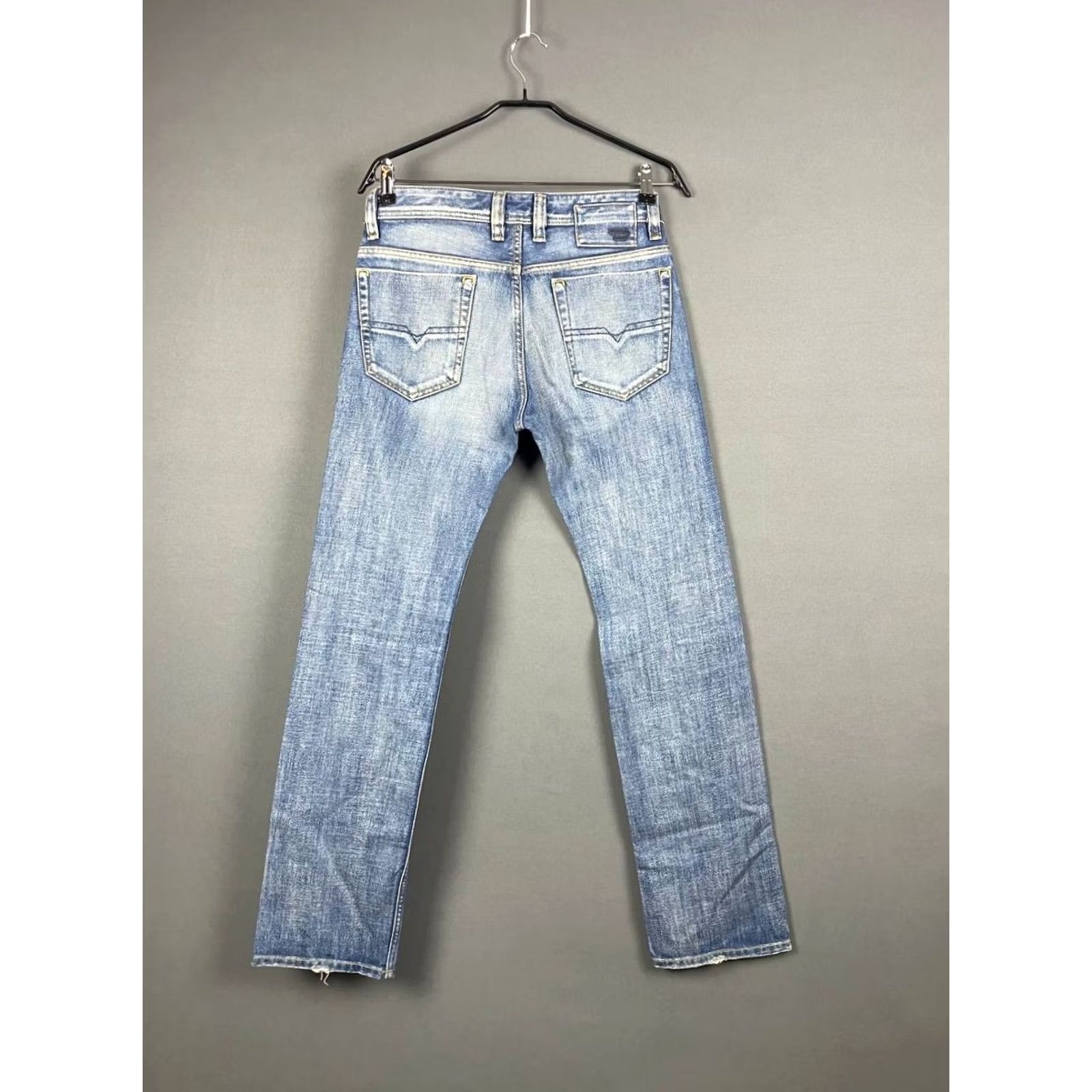 Diesel Diesel Viker Jeans Men Size 28 Blue Denim Cotton Straight Leg Button Belt Loop Size US 28 / EU 44 - 2 Thumbnail