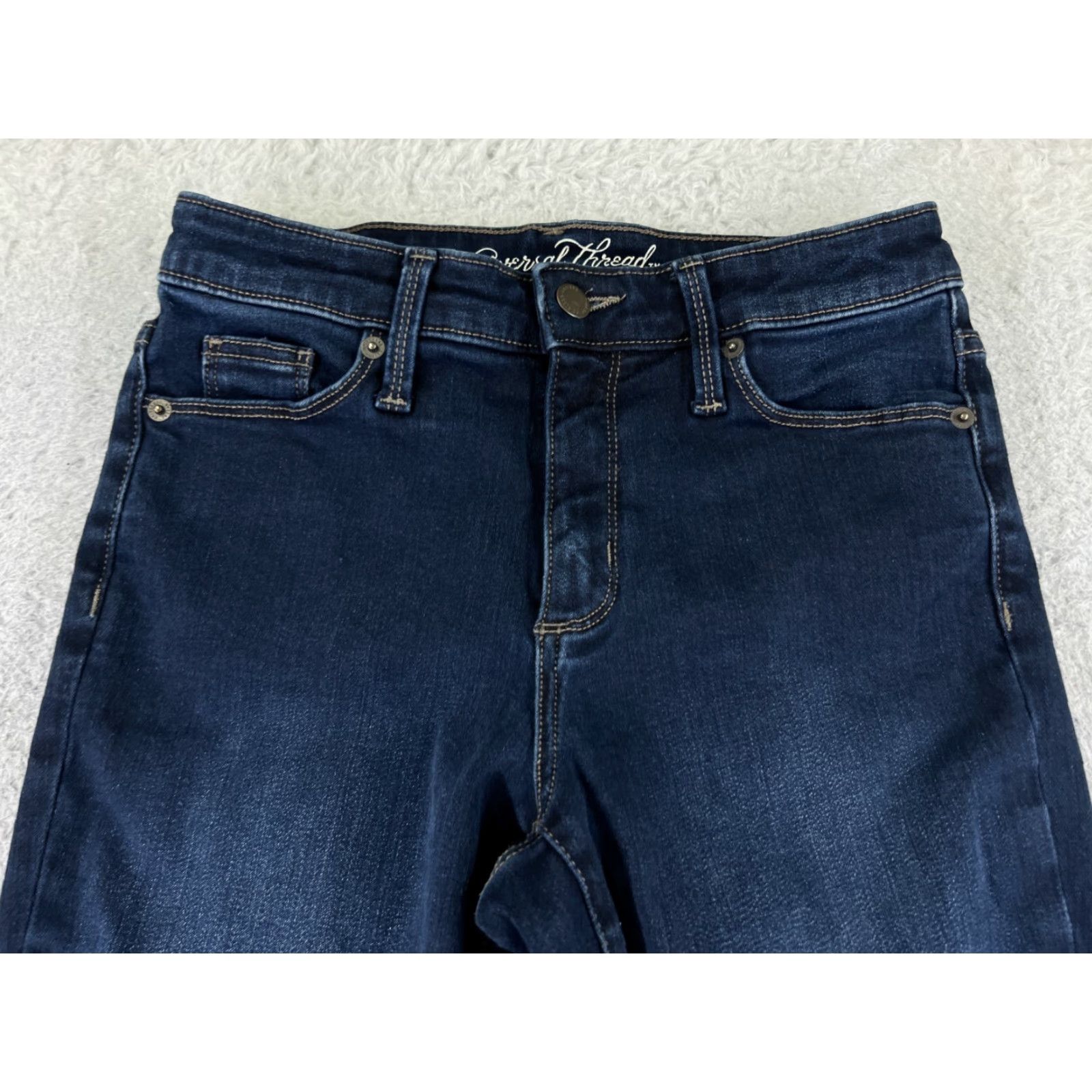 Vintage Universal Thread Jeans Women 2 Regular Blue Denim Flared Stretch Cotton Blend Dark Wash Womens Size 26" / US 2 / IT 38 - 4 Thumbnail