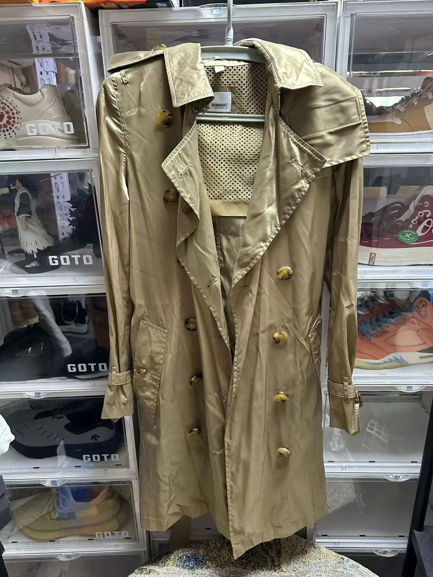 Burberry Burberry Excellent Condition Trench Coat Size XS / US 0-2 / IT 36-38 - 1 Thumbnail