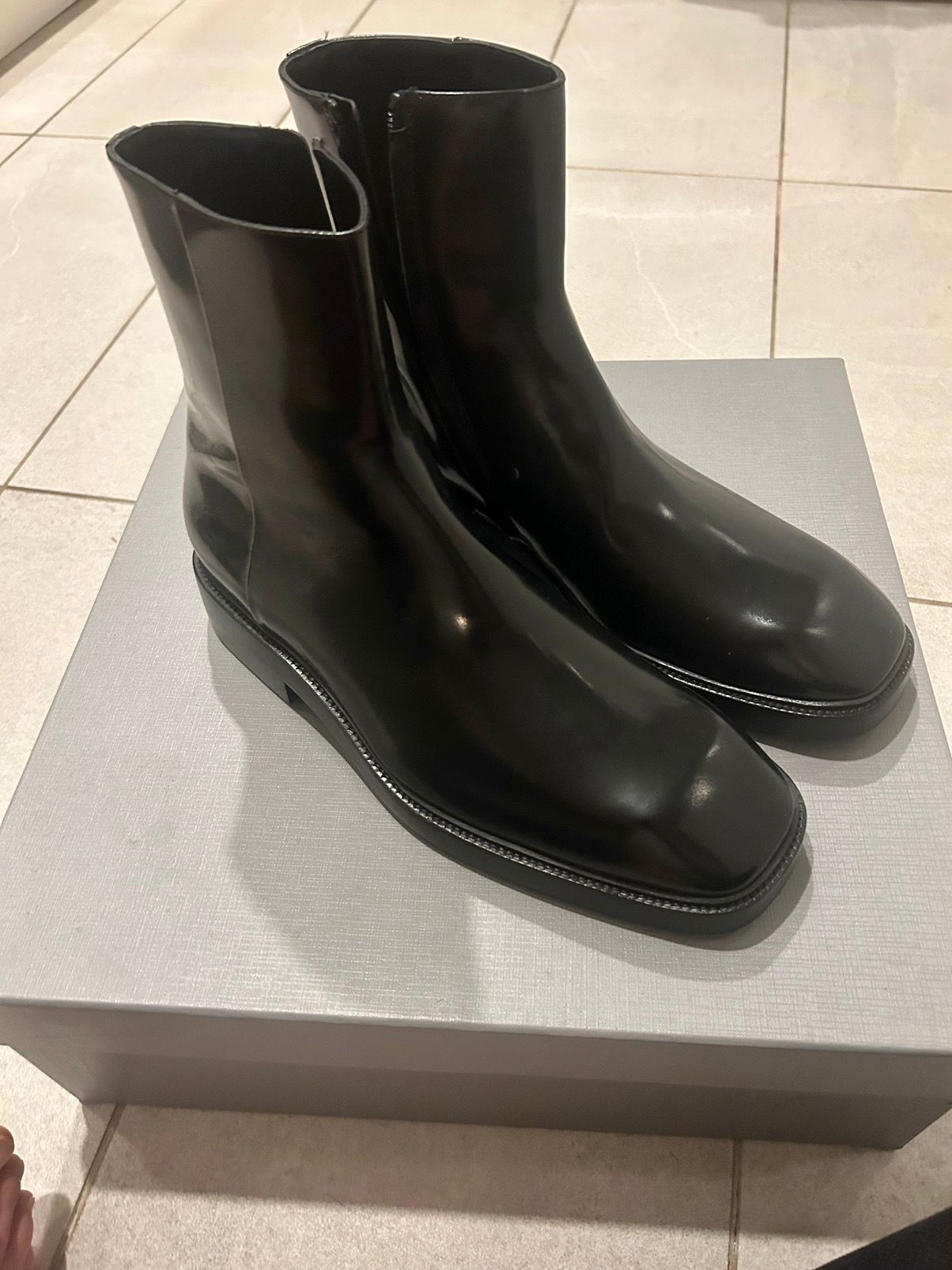 Pre-owned Balenciaga Patient Lux Calf Bb Derby Boots In Black