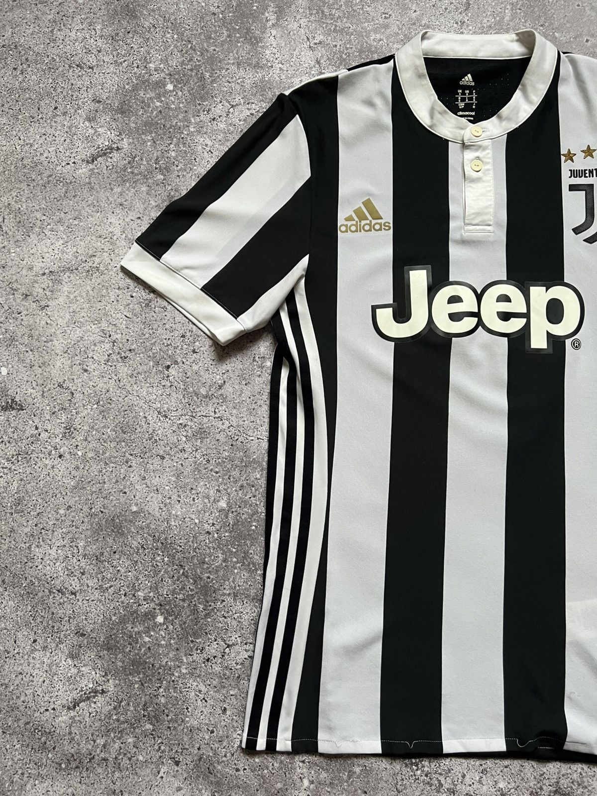 Adidas Adidas Juventus 2017/18 Home Football Shirt Jersey Adizero Size US S / EU 44-46 / 1 - 2 Thumbnail