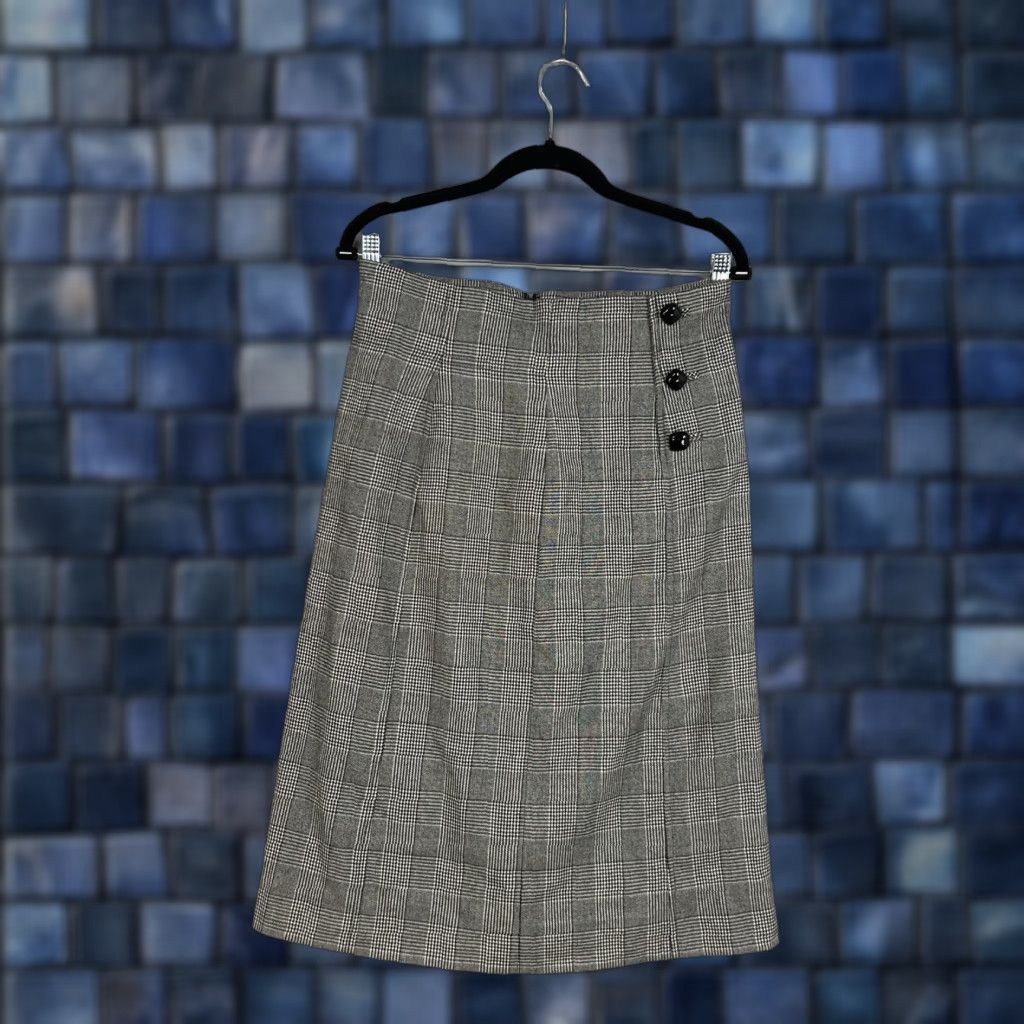 Banana Republic Banana Republic Skirt Womens 8 Gray Glen Plaid Wool Academia Modest Knee Length A-Line Womens Size 30" / US 8 / IT 44 - 1 Thumbnail
