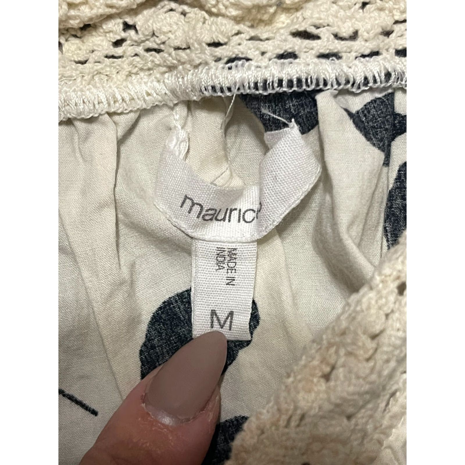 Vintage Maurices Shirt Womens Size M Black White 3/4 Sleeve Off the Shoulder T-Shirt Casual Modern Womens Size M / US 6-8 / IT 42-44 - 7 Thumbnail