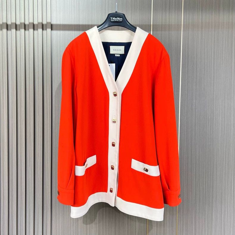 Gucci Gucci White and orange stitching metal G-shaped button card Size M / US 6-8 / IT 42-44 - 1 Thumbnail