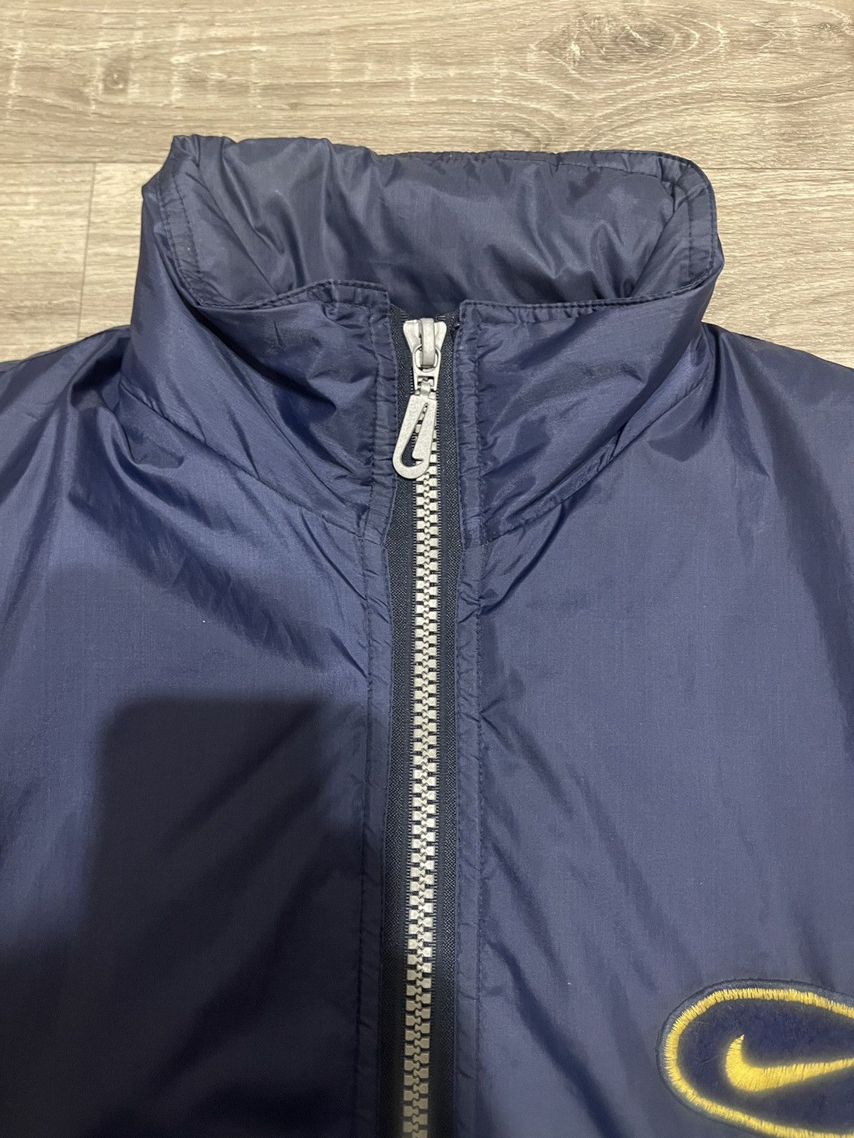 Nike NIKE VINTAGE RETRO BIG LOGO RARE JACKET SIZE L-XL Size US L / EU 52-54 / 3 - 8 Thumbnail