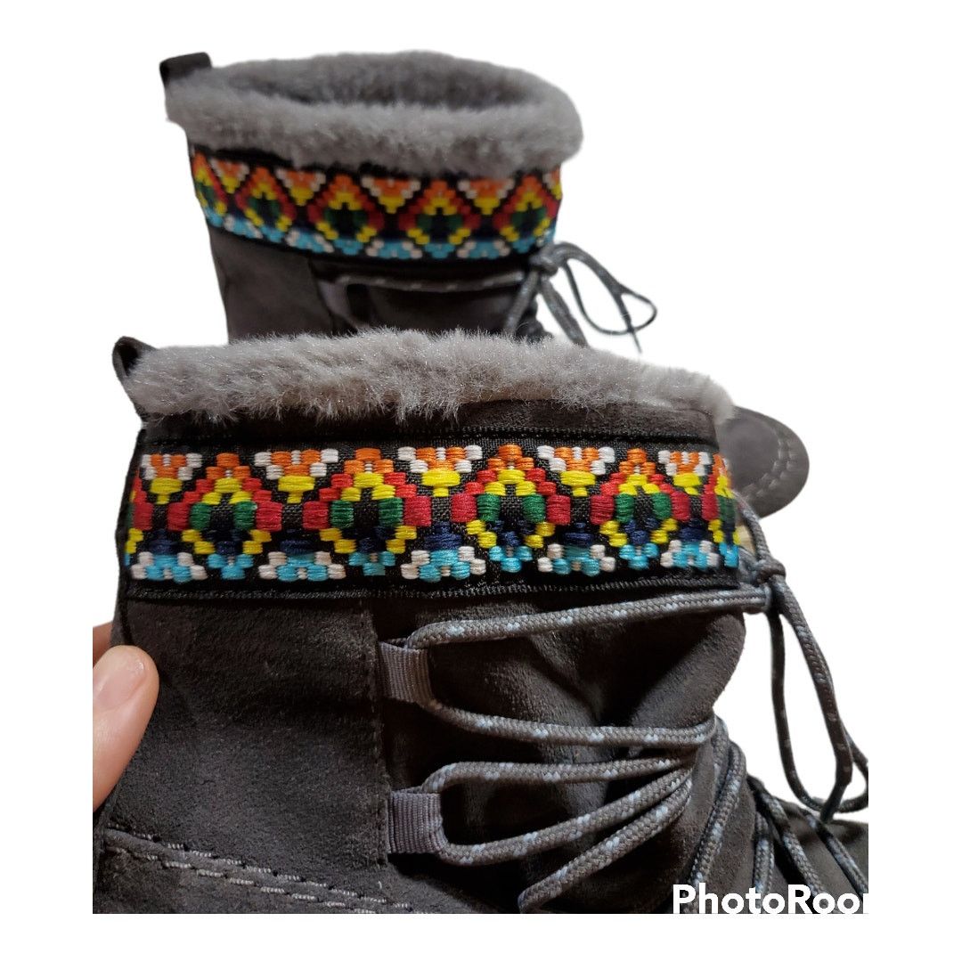 Toms TOMS | Alpine Lace Up Faux Fur Ankle Sneaker Boots | Size 6 Size US 6 / IT 36 - 4 Thumbnail