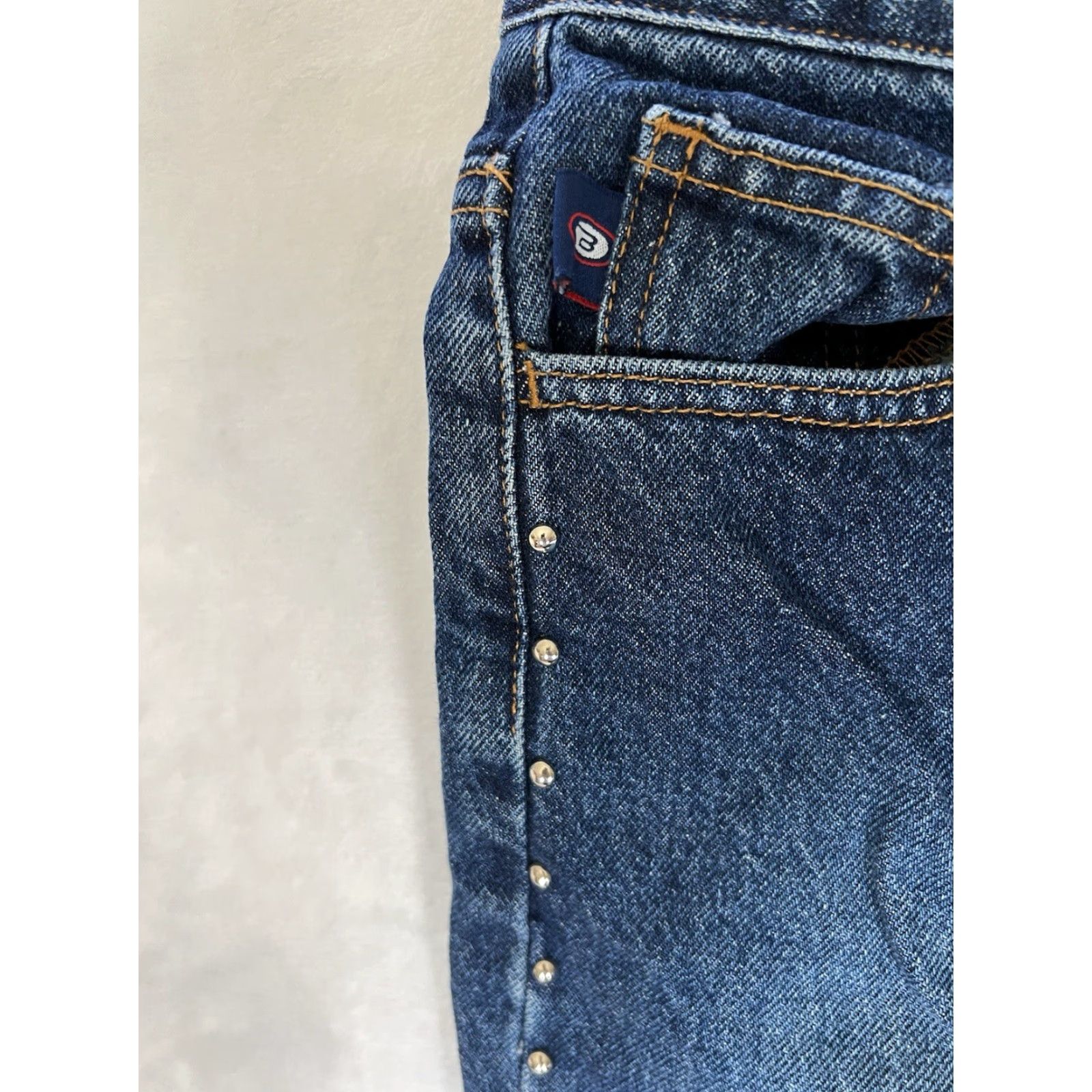 Vintage VINTAGE Bongo Capris Jeans Denim Size 30 Waist 21in Studded Blue Y2K Women Size 30" / US 8 / IT 44 - 3 Thumbnail