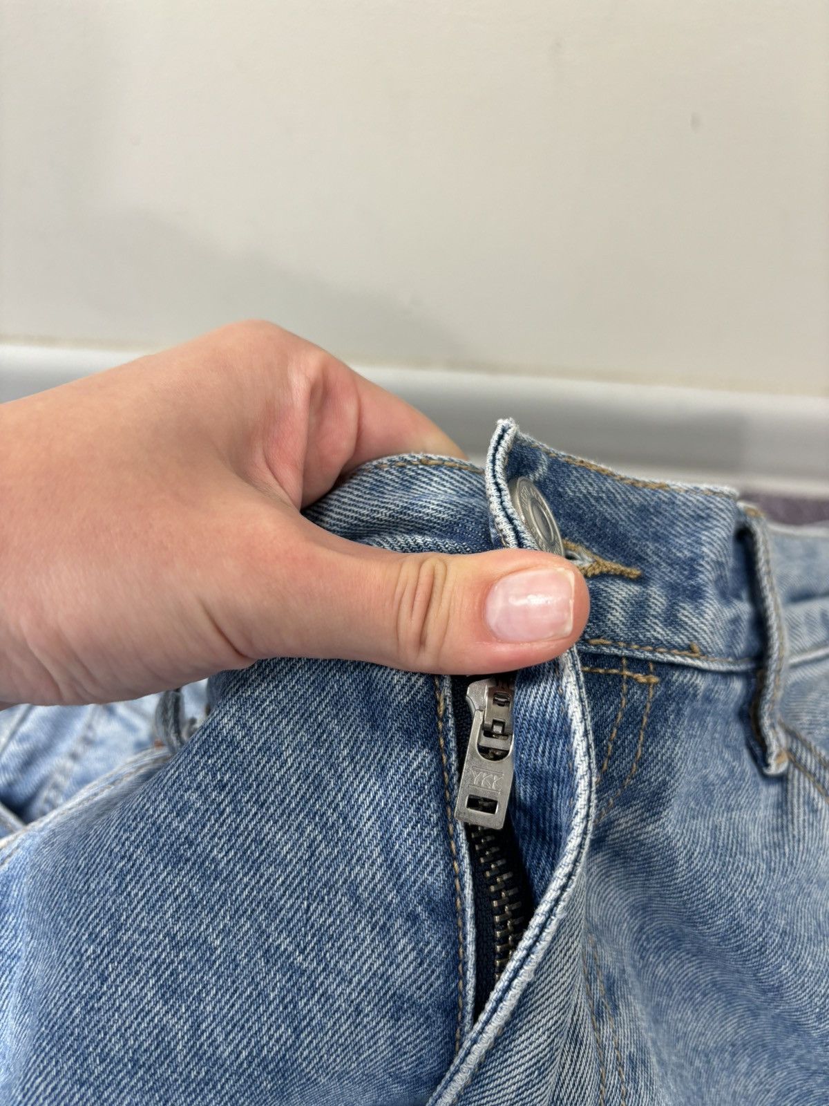 Diesel Diesel Men’s Y2K Straight Fit Light Blue Hype Denim Jeans Size US 34 / EU 50 - 8 Thumbnail
