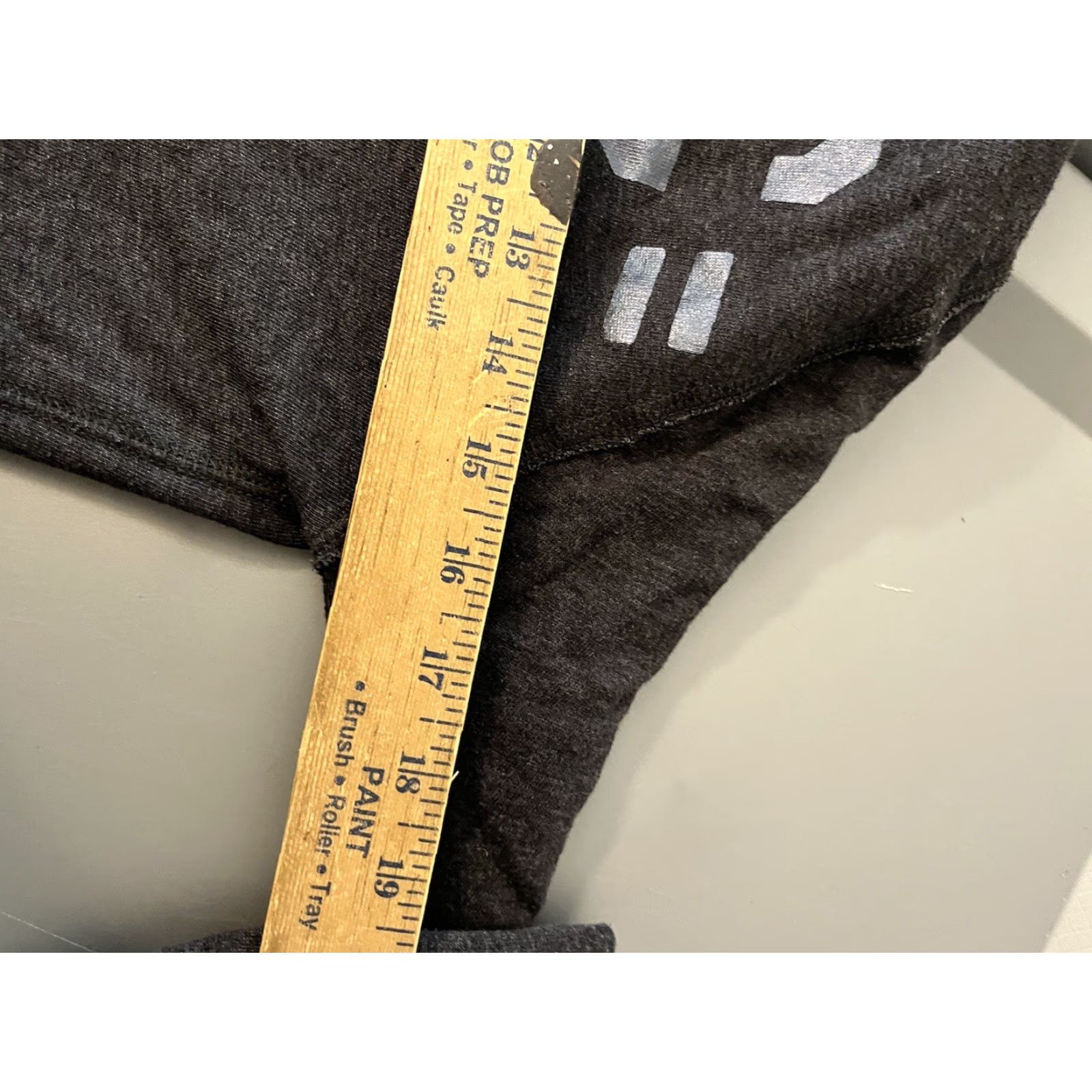 Vintage Aéropostale Hoodie Womens XS Gray Graphic Crop Top Shirt Pullover Regular Cotton Blended Fabric Activewear Walking Womens XS Gray Graphic Crop Top Size XS / US 0-2 / IT 36-38 - 5 Thumbnail