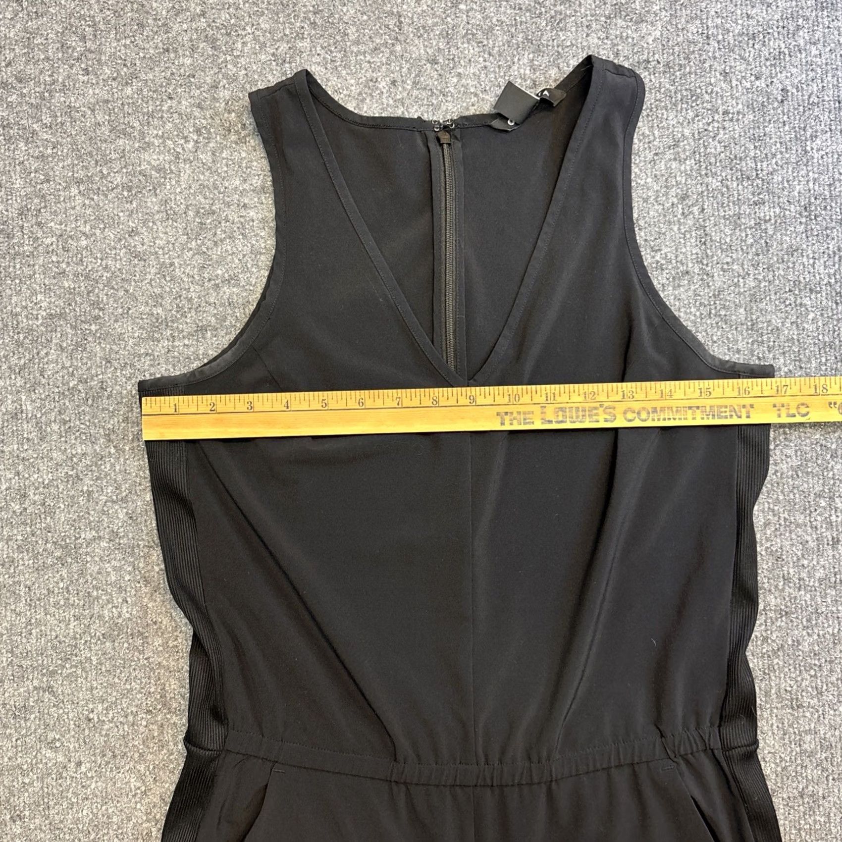 Athleta VINTAGE? No — Athleta Black Flex Jumpsuit Sleeveless Zip Back Ribbed Tapered Leg 6 Size 28" / US 6 / IT 42 - 5 Thumbnail