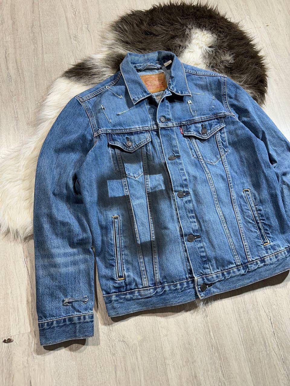 Levi's Vintage Levi’s Custom Denim Jacket Size US L / EU 52-54 / 3 - 3 Thumbnail