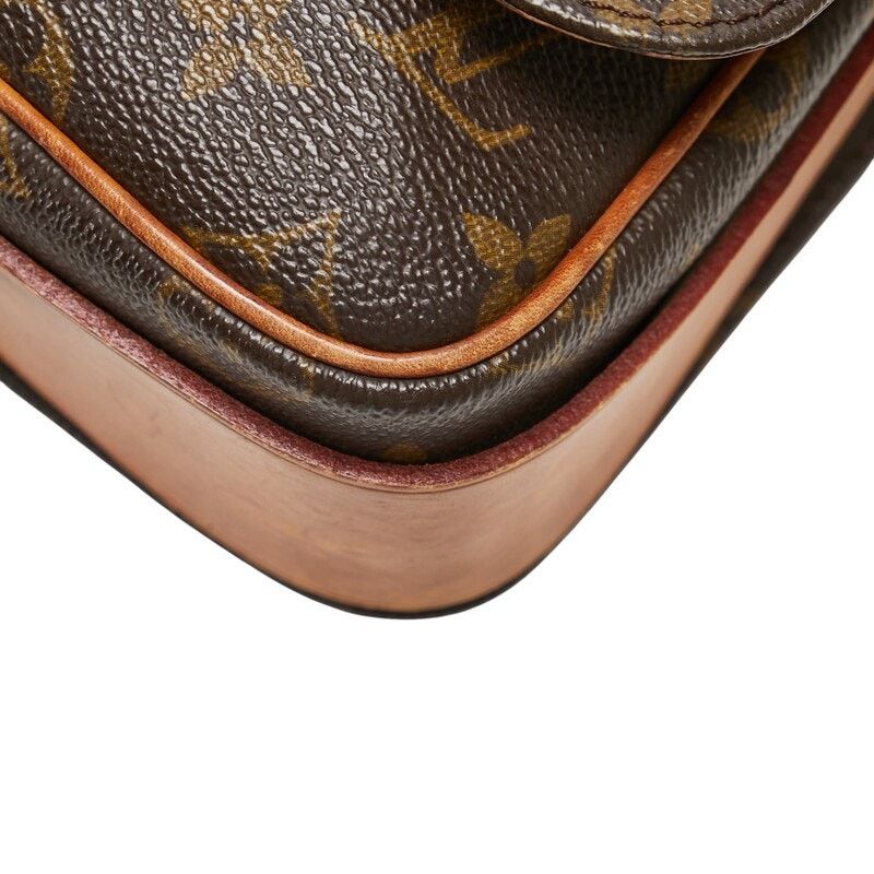 Louis Vuitton Louis Vuitton Monogram Cartouchiere MM Crossbody Bag M51253 Size ONE SIZE - 4 Thumbnail
