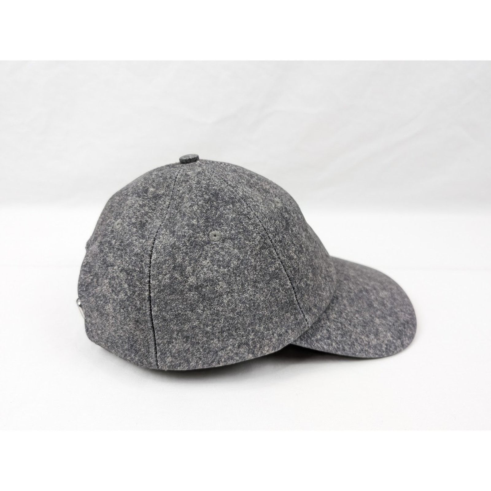 Bottega Veneta o1rshd1 Size: M / Flannel Printed Nubuck Cap / beanie Size ONE SIZE - 11 Thumbnail