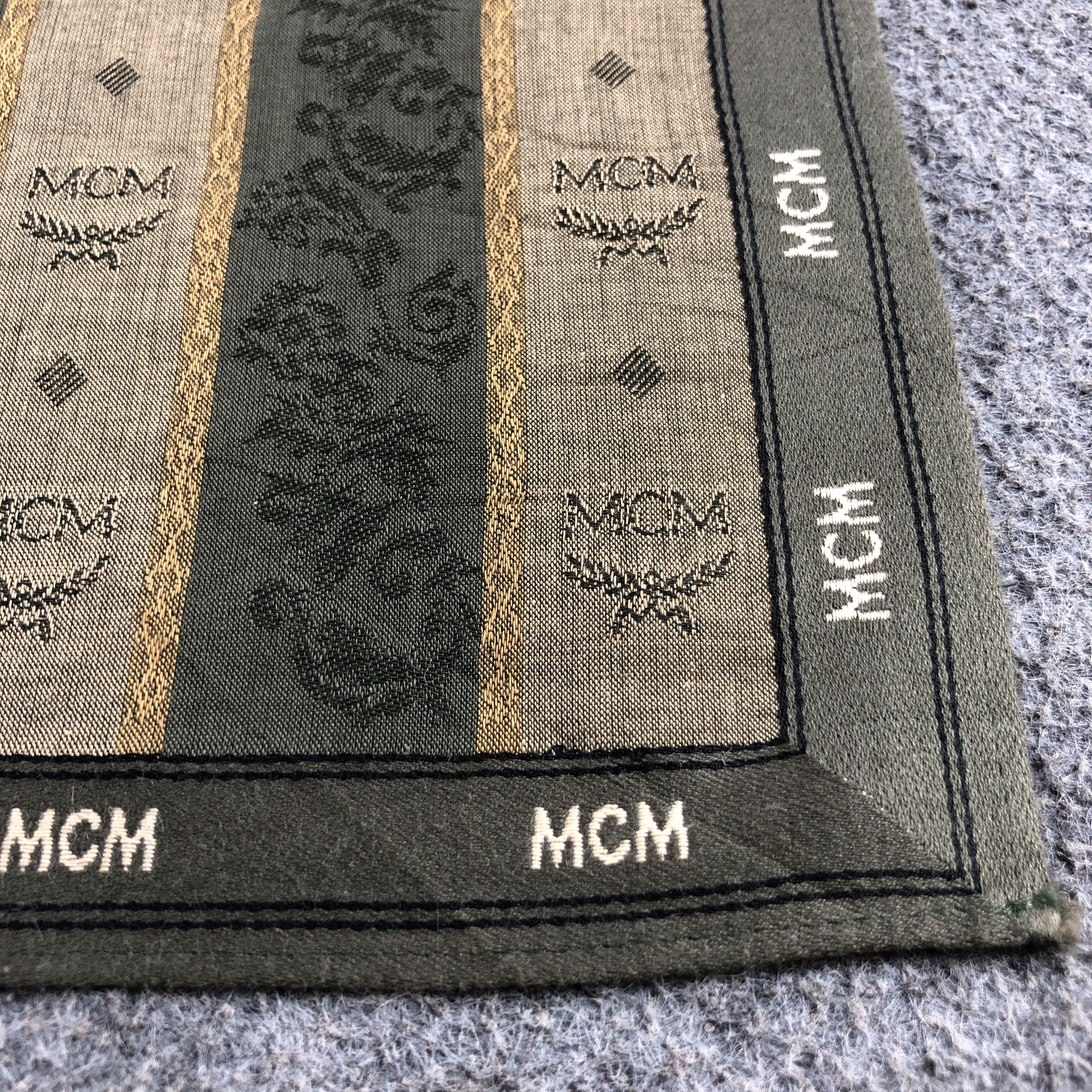 MCM × Vintage MCM Handkerchief Neckerchief Bandana H2786 Size ONE SIZE - 4 Thumbnail