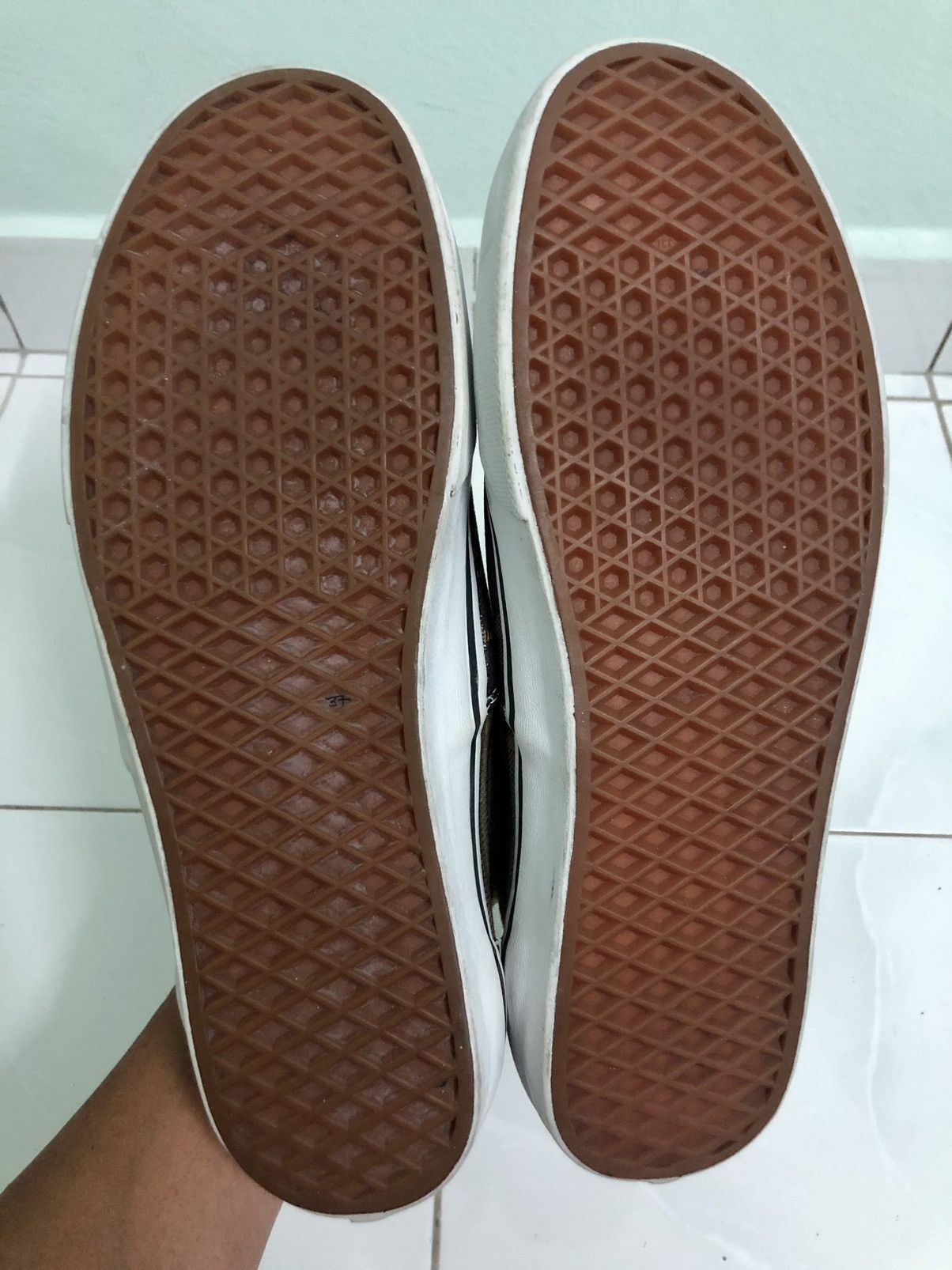 Vans Vans X Louis Vuitton Slip Ons Custom Made Size US 13 / EU 46 - 7 Thumbnail